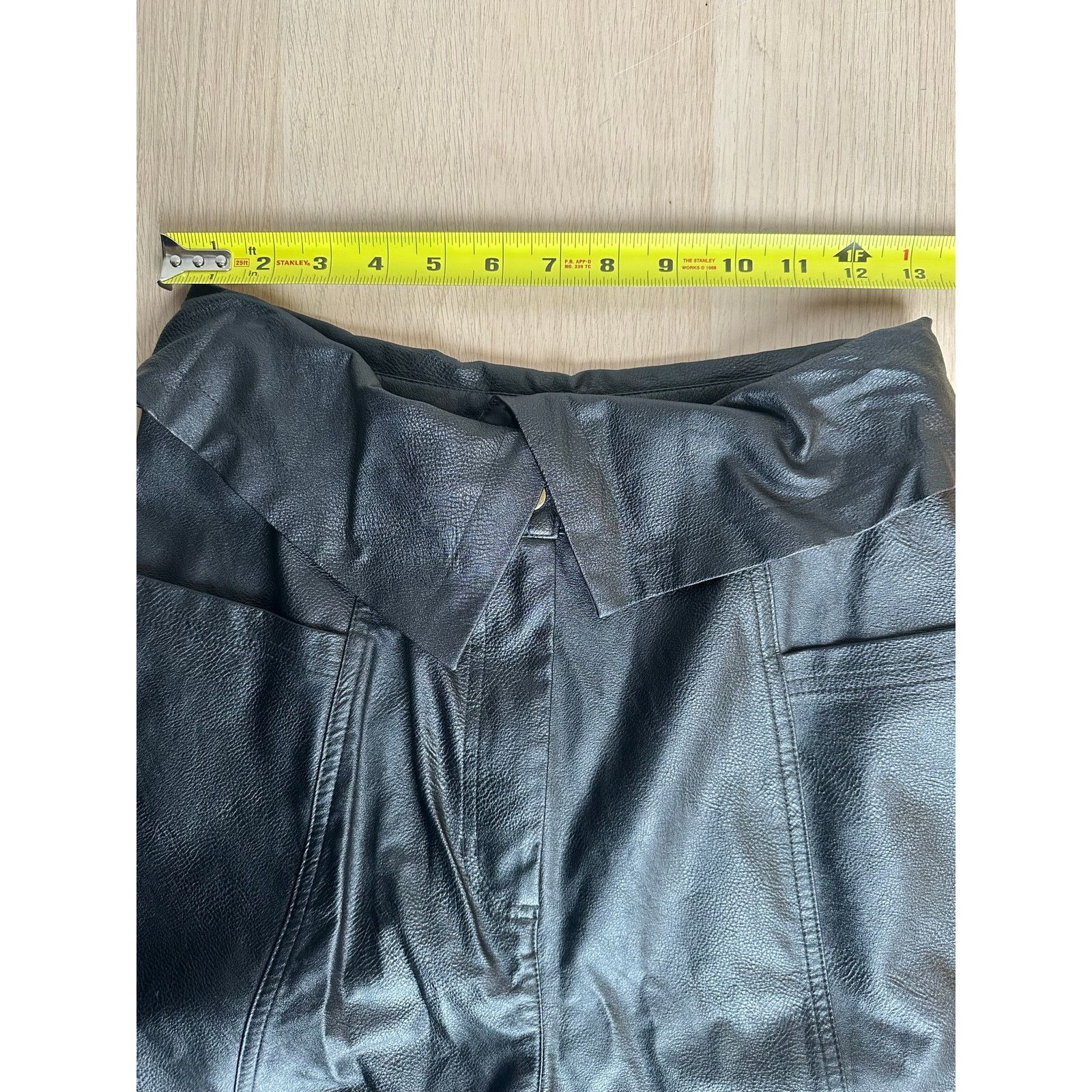 Jordan Brand Jordan Black Leather Cargo Pants Size S CW6485-010 - New Size 26" / US 2 / IT 38 - 6 Thumbnail