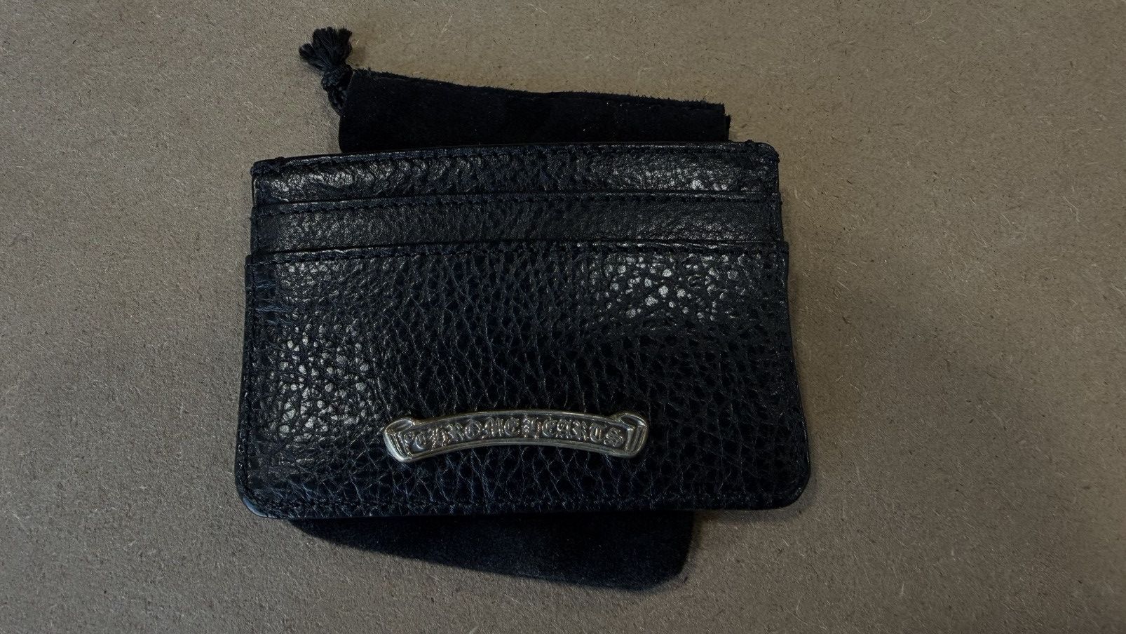 Chrome Hearts Scroll Logo Leather Card Holder Size ONE SIZE - 1 Thumbnail