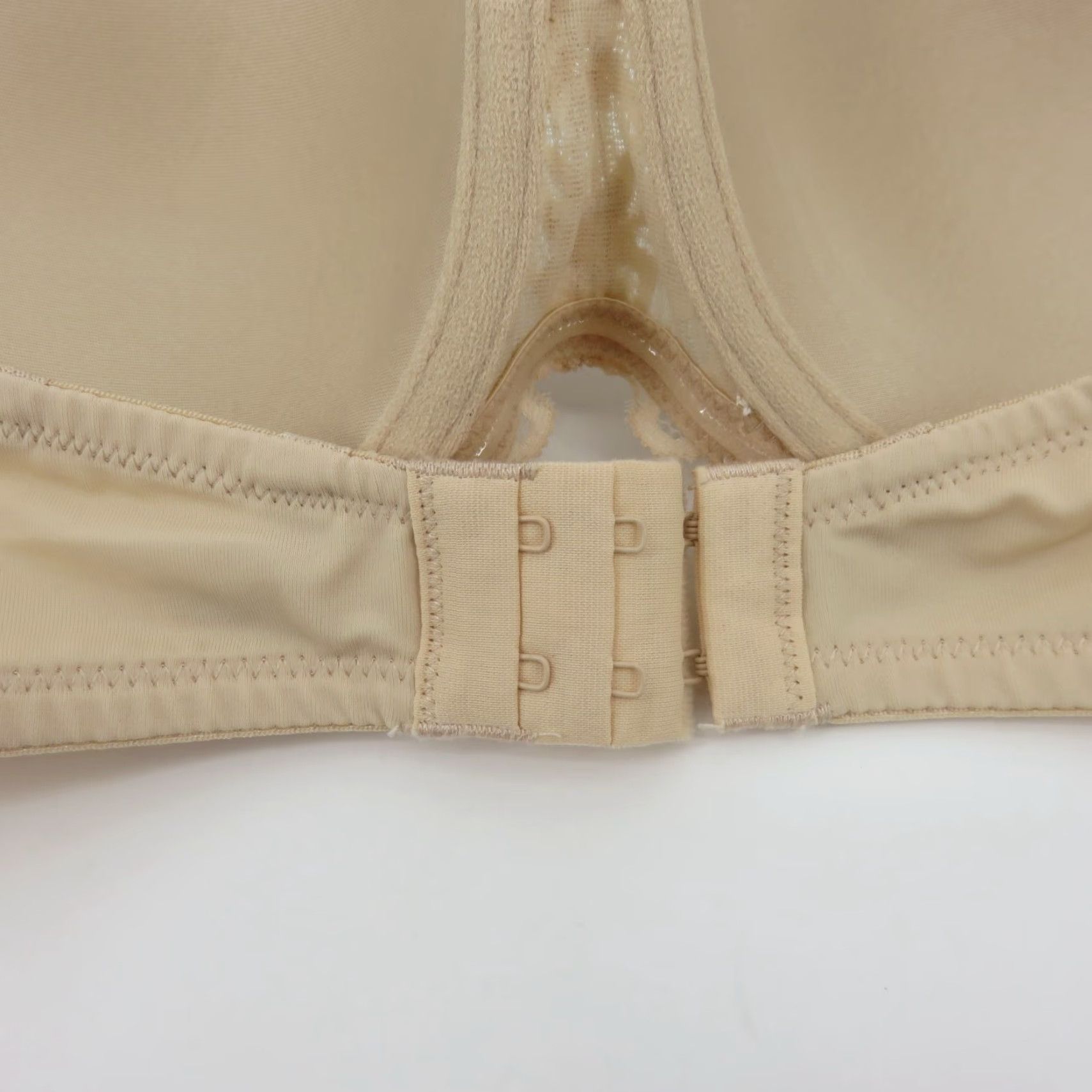 Vintage SO 36B Bra Strapless Underwire Padded Beige Bow Womens Size ONE SIZE - 6 Thumbnail