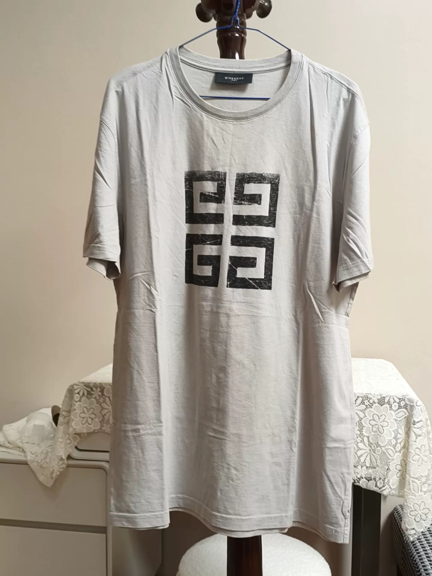 Givenchy Givenchy Retro T-Shirt xl Men Size US XL / EU 56 / 4 - 1 Thumbnail