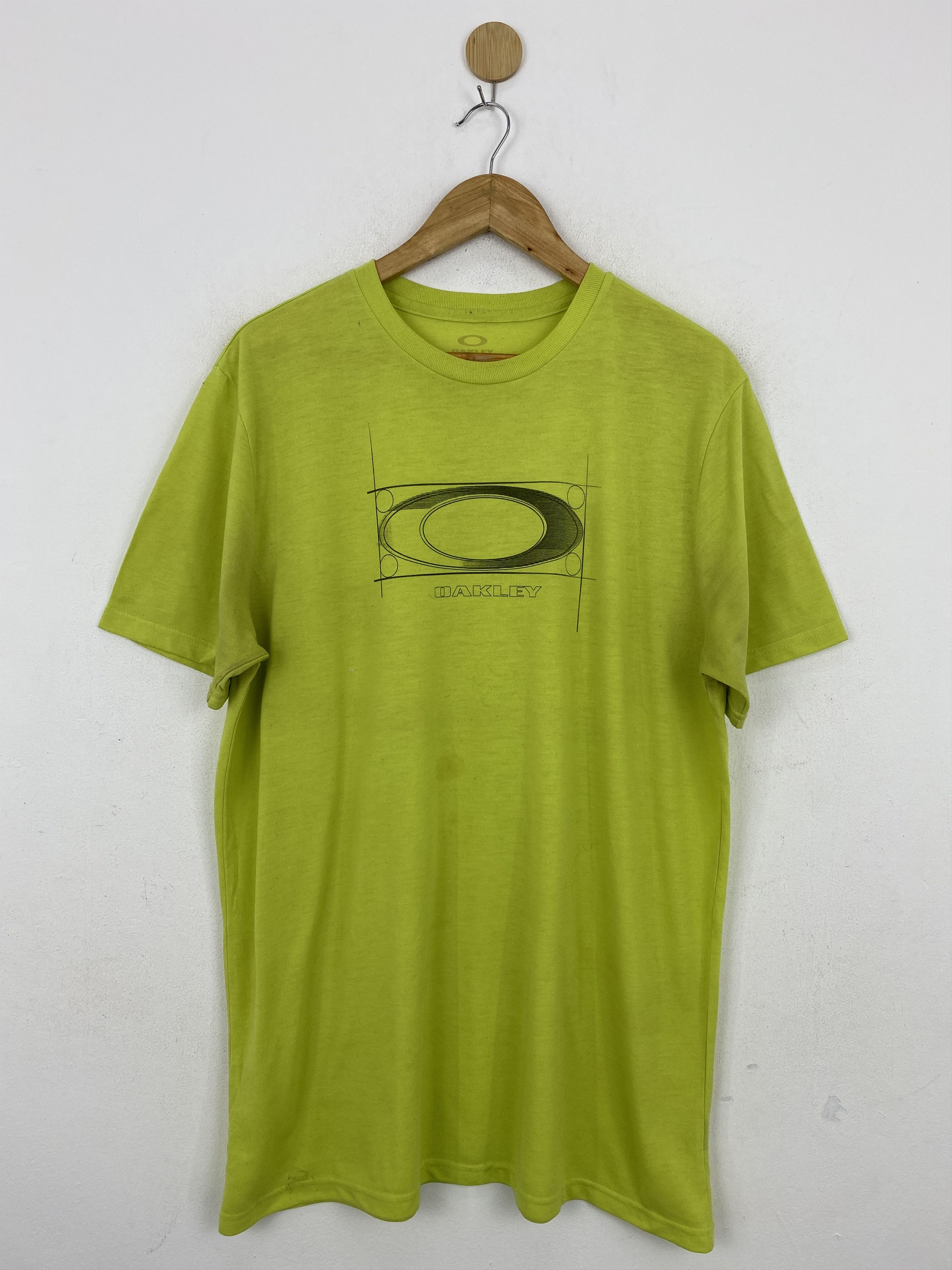 Oakley × Vintage Vintage Oakley Central Logo Short Sleeve Shirt TA0543 Size US XL / EU 56 / 4 - 1 Thumbnail