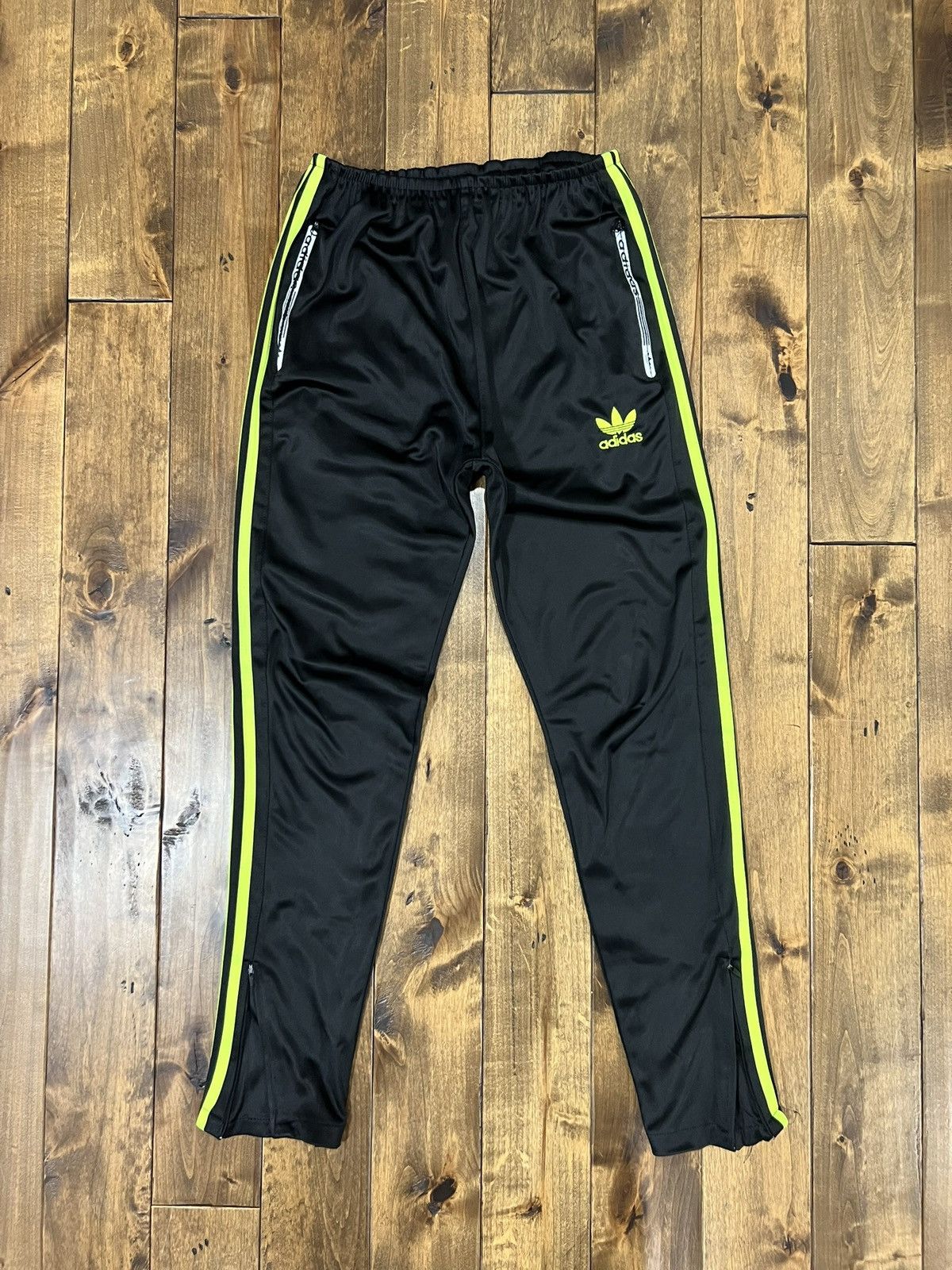 Adidas × Vintage Vintage Adidas Track-pants Size US 32 / EU 48 - 2 Thumbnail