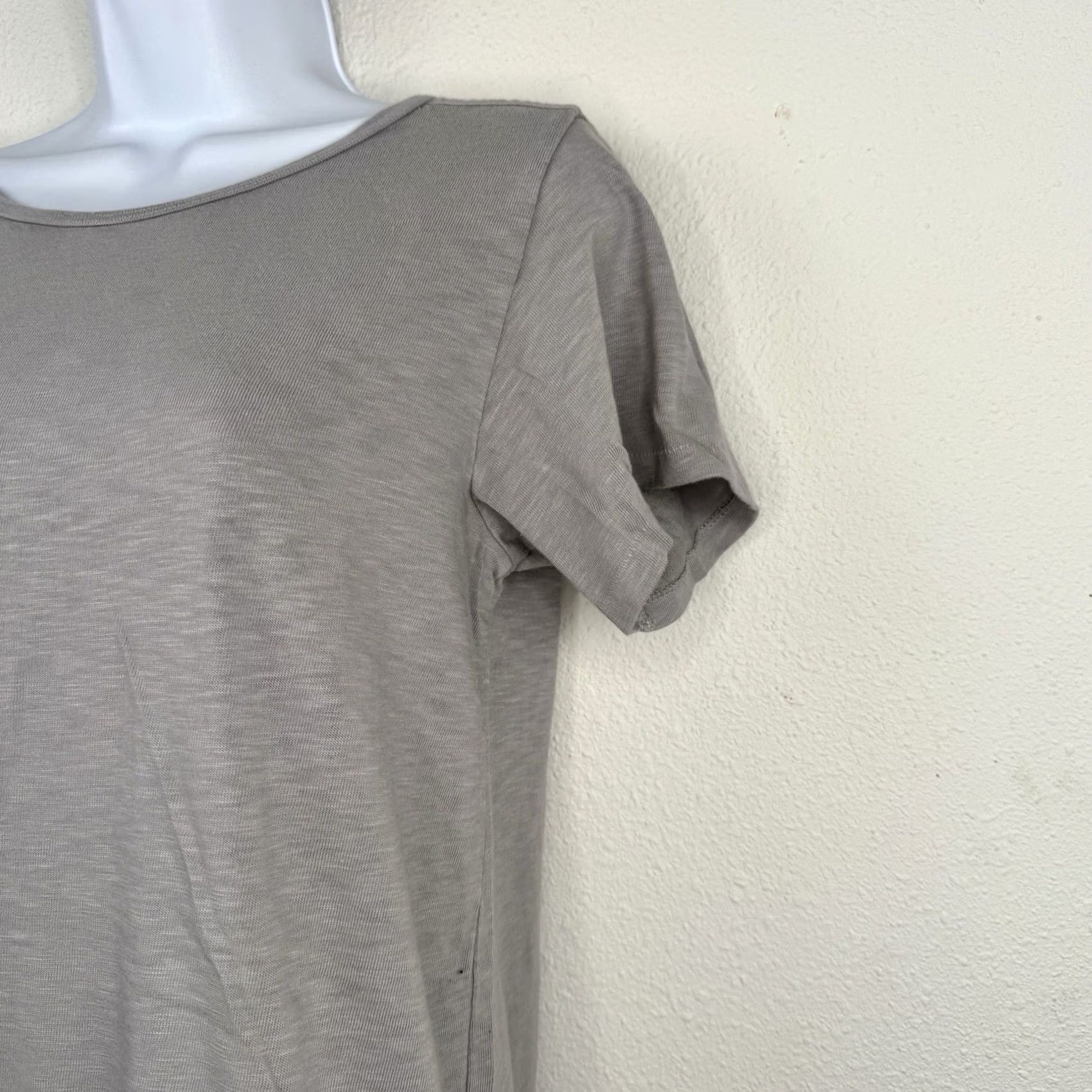 Vintage American Giant T-Shirt Gray Short Sleeve Women L Crew Neck 100% Cotton Slim Slits Size L / US 10 / IT 46 - 4 Thumbnail