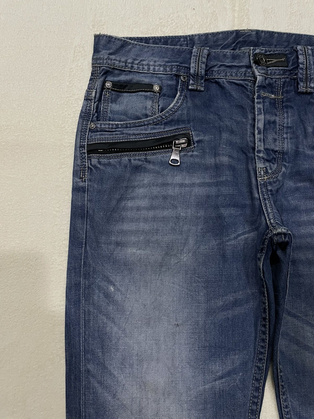 Japanese Brand Vintage DYNK Denim Straight Cut Mudwash Faded Jeans Size US 31 - 5 Thumbnail
