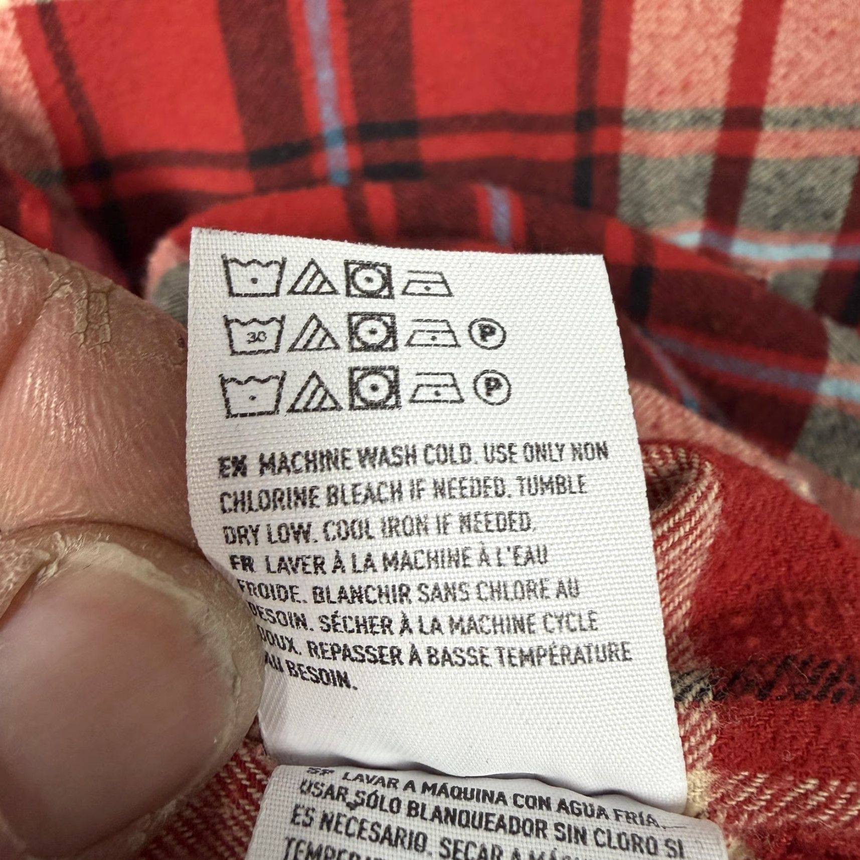 American Eagle Outfitters American Eagle Outfitters Shirt Womens XL Plus Classic Fit Red Plaid Flannel Size XL / US 12-14 / IT 48-50 - 7 Thumbnail