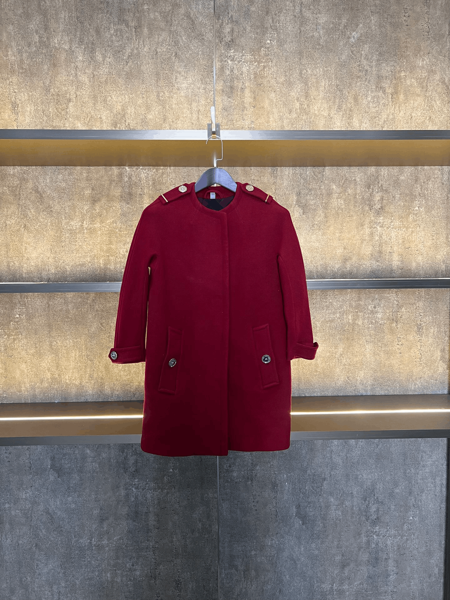 Burberry Burberry Red Coat M Women Size M / US 6-8 / IT 42-44 - 1 Thumbnail