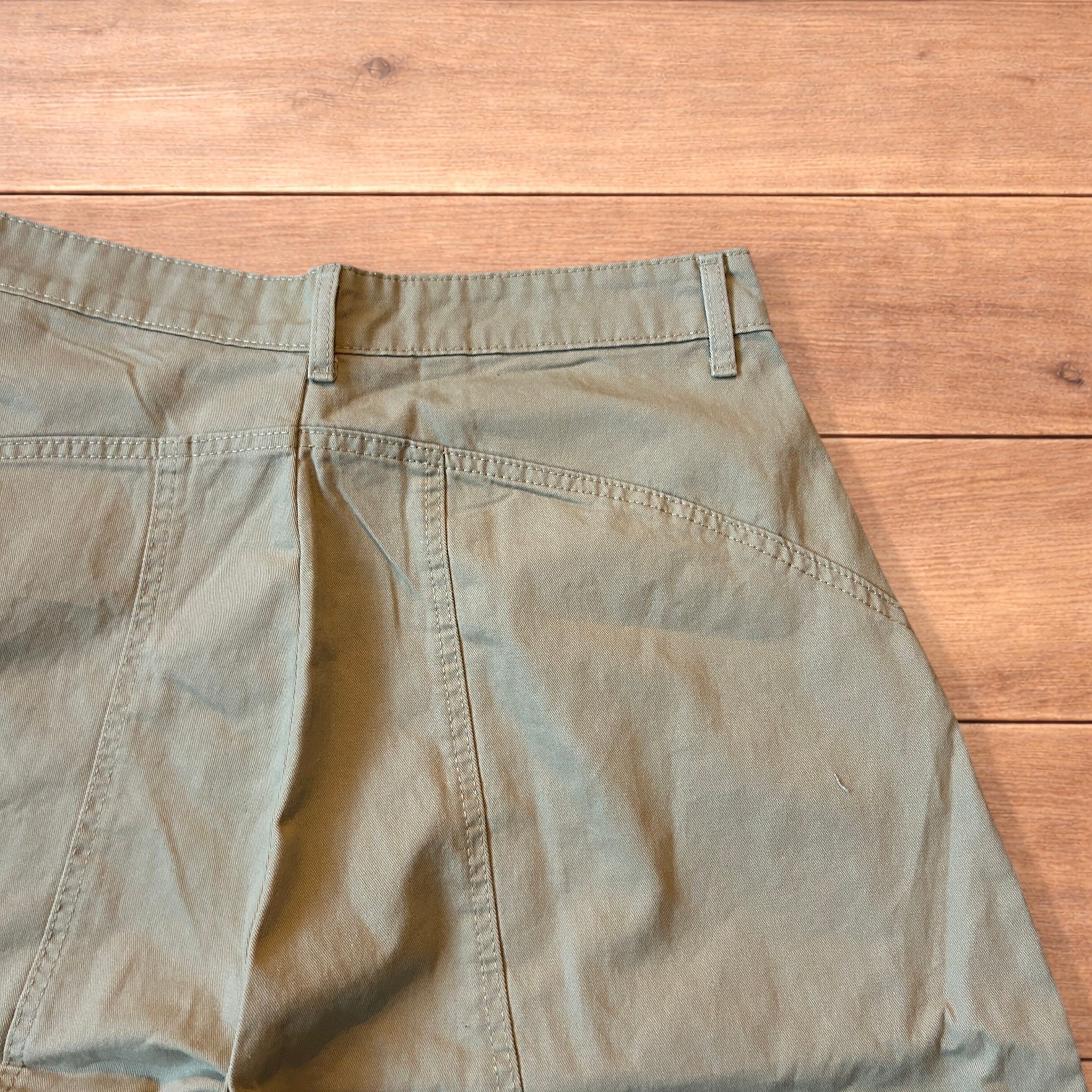 Japanese Brand Vintage Military style baggy wide cargo trousers in beige. Size US 32 / EU 48 - 4 Thumbnail