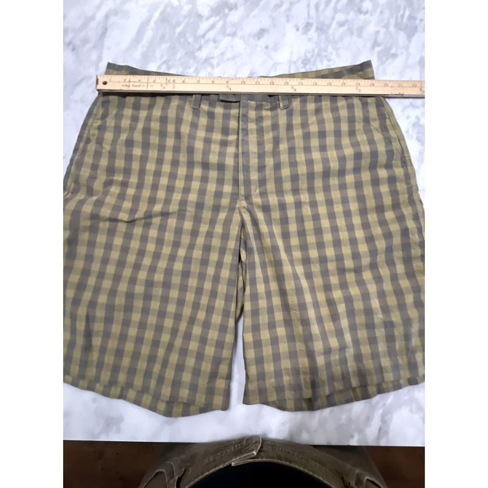 Patagonia Patagonia Shorts Men's 38 Gray Green Seersucker Lightweight Cotton Polyester Size US 34 / EU 50 - 6 Thumbnail
