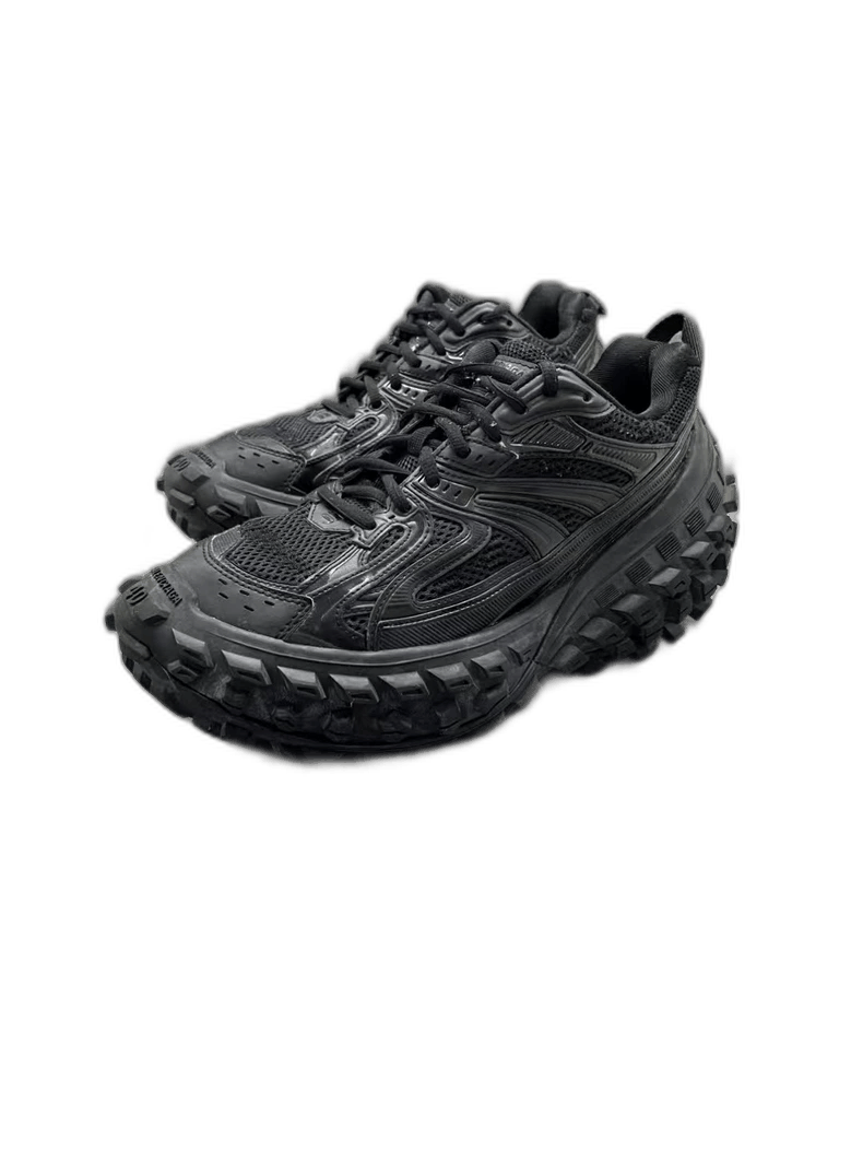 Balenciaga Balenciaga Tire Sneakers Black Size 40 Size US 8 / EU 41 - 1 Thumbnail