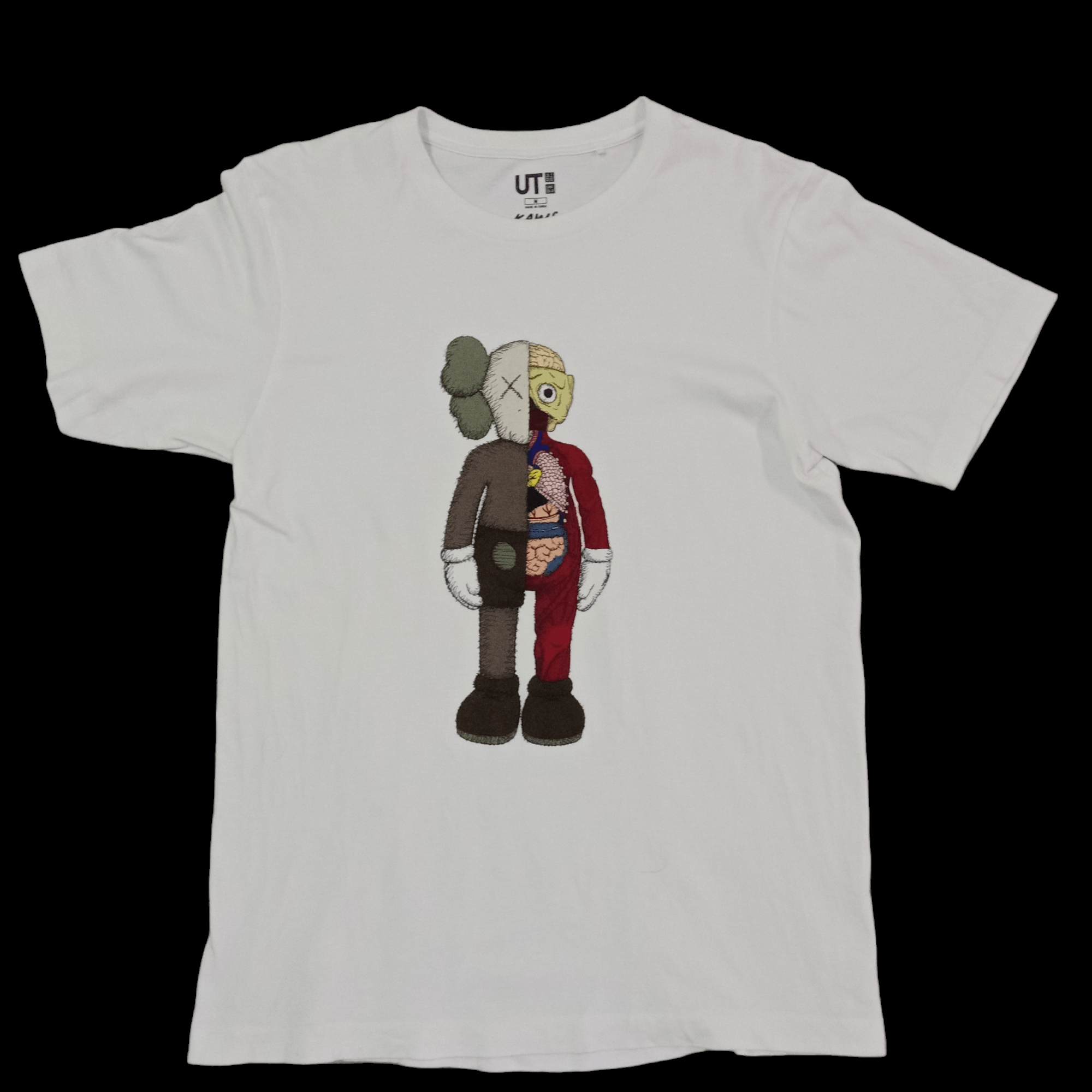 Japanese Brand Uniqlo x Kaws tee Size US M / EU 48-50 / 2 - 2 Thumbnail