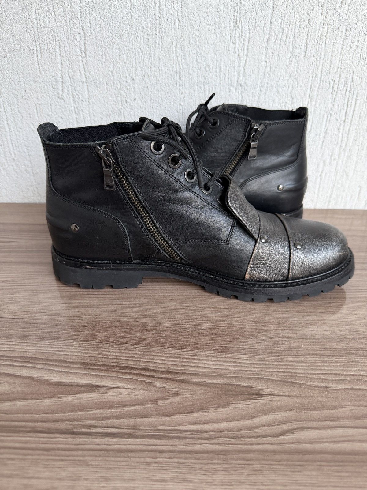 Neil Barrett Fw12 Armour studded zip boots Size US 8.5 / EU 41-42 - 14 Thumbnail