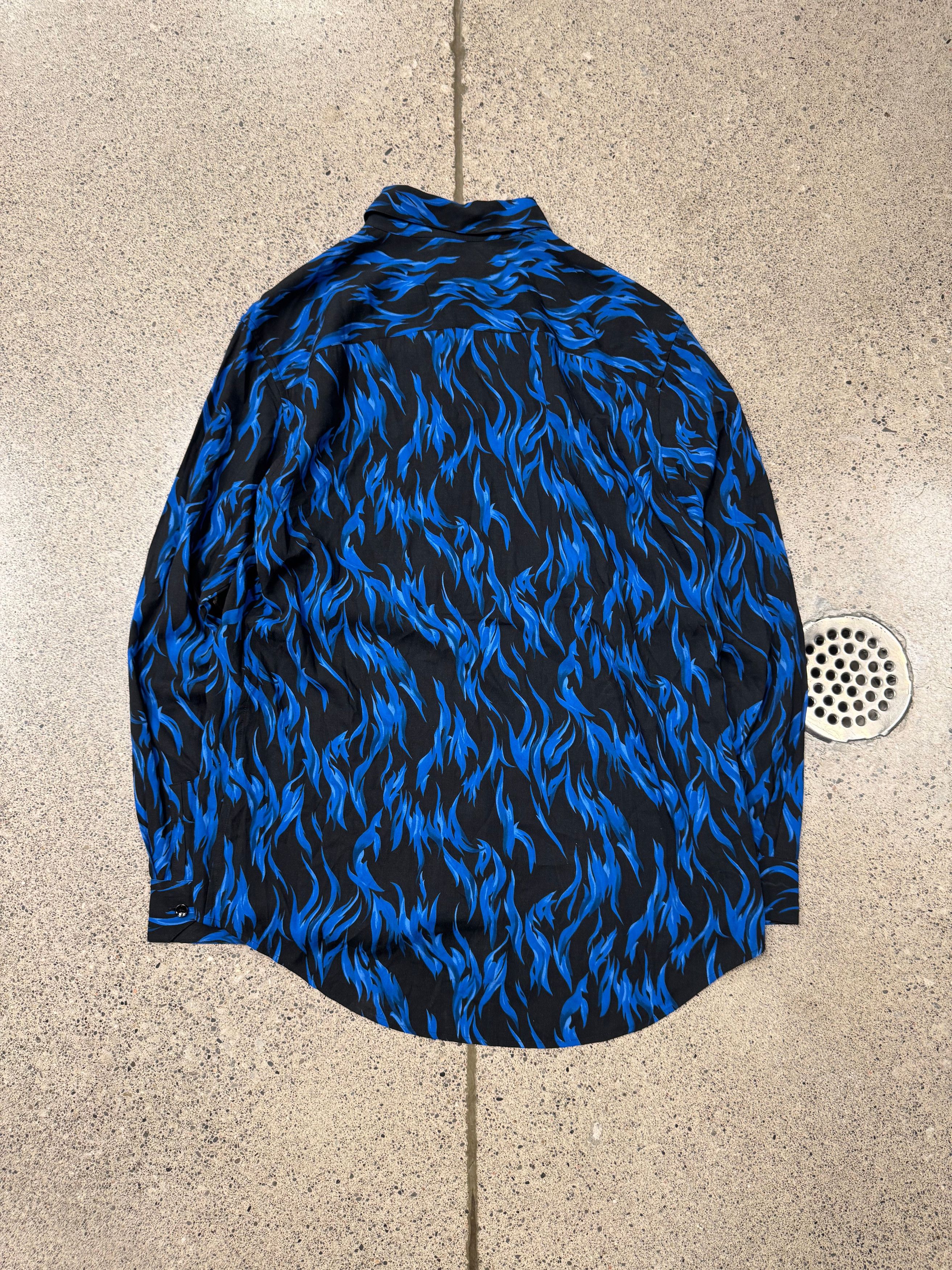 Saint Laurent Paris SS2017 Saint Laurent ‘Blue Flame’ Silk Button Down Shirt Size US M / EU 48-50 / 2 - 4 Thumbnail
