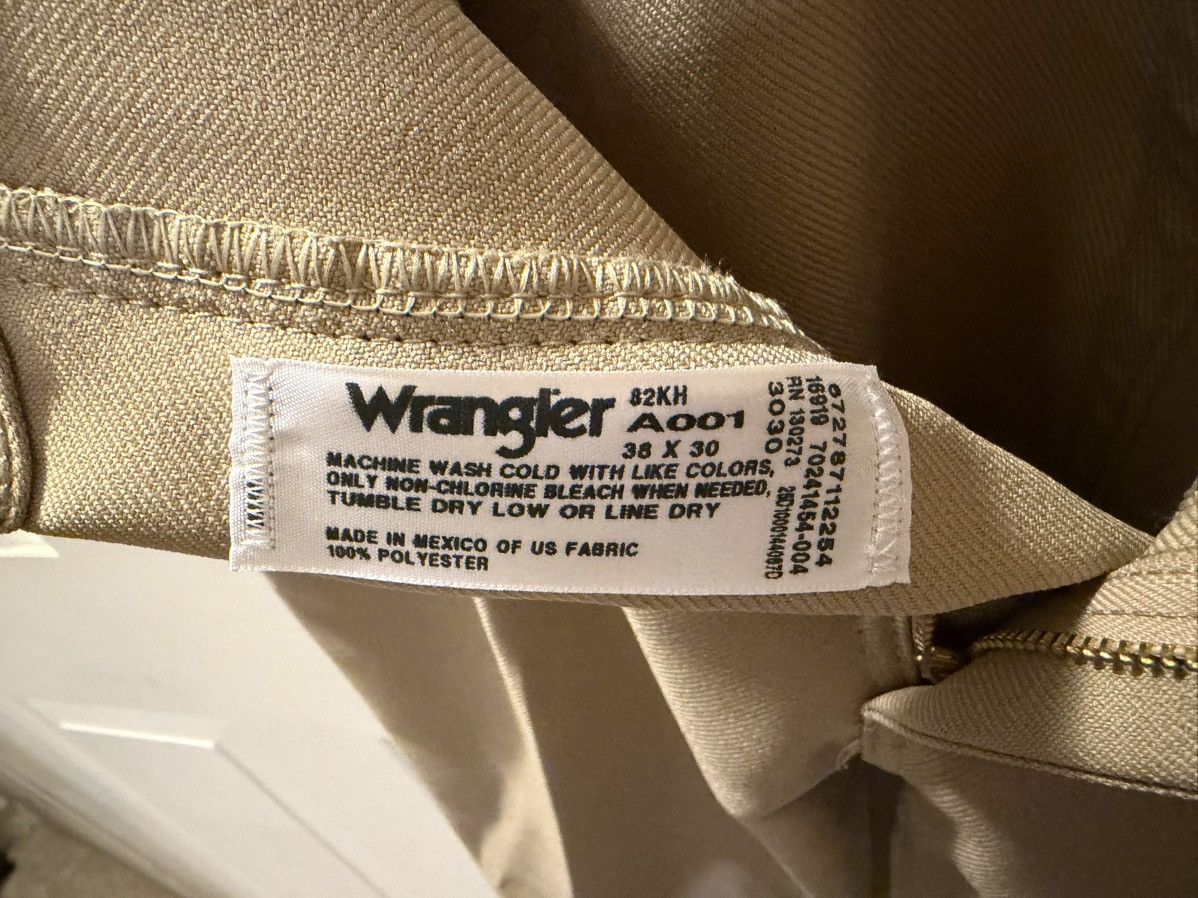Wrangler Wrangler Weancher dress jeans Size US 38 / EU 54 - 3 Thumbnail