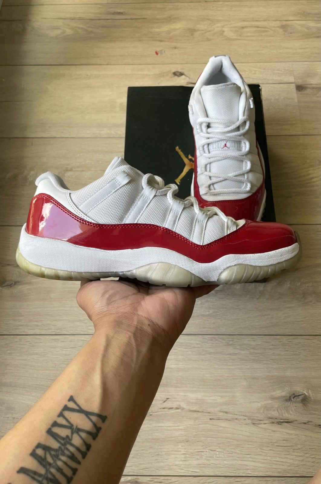 Jordan Brand × Nike Jordan 11 Retro Low Cherry 2016 Size US 9 / EU 42 - 2 Thumbnail