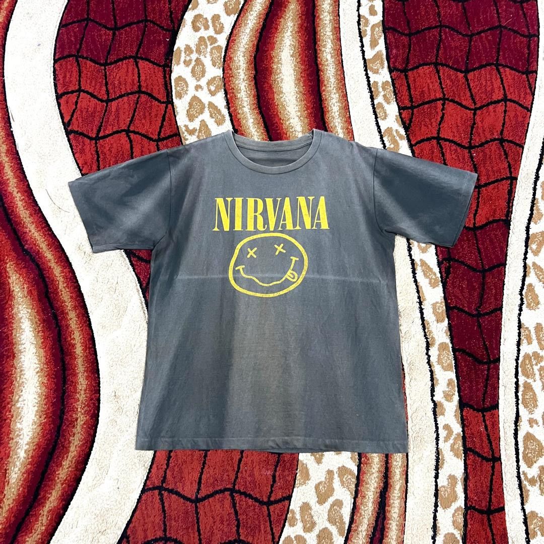 Band Tees Vintage Thrashed Faded Nirvana Band T Shirt Size US L / EU 52-54 / 3 - 1 Thumbnail