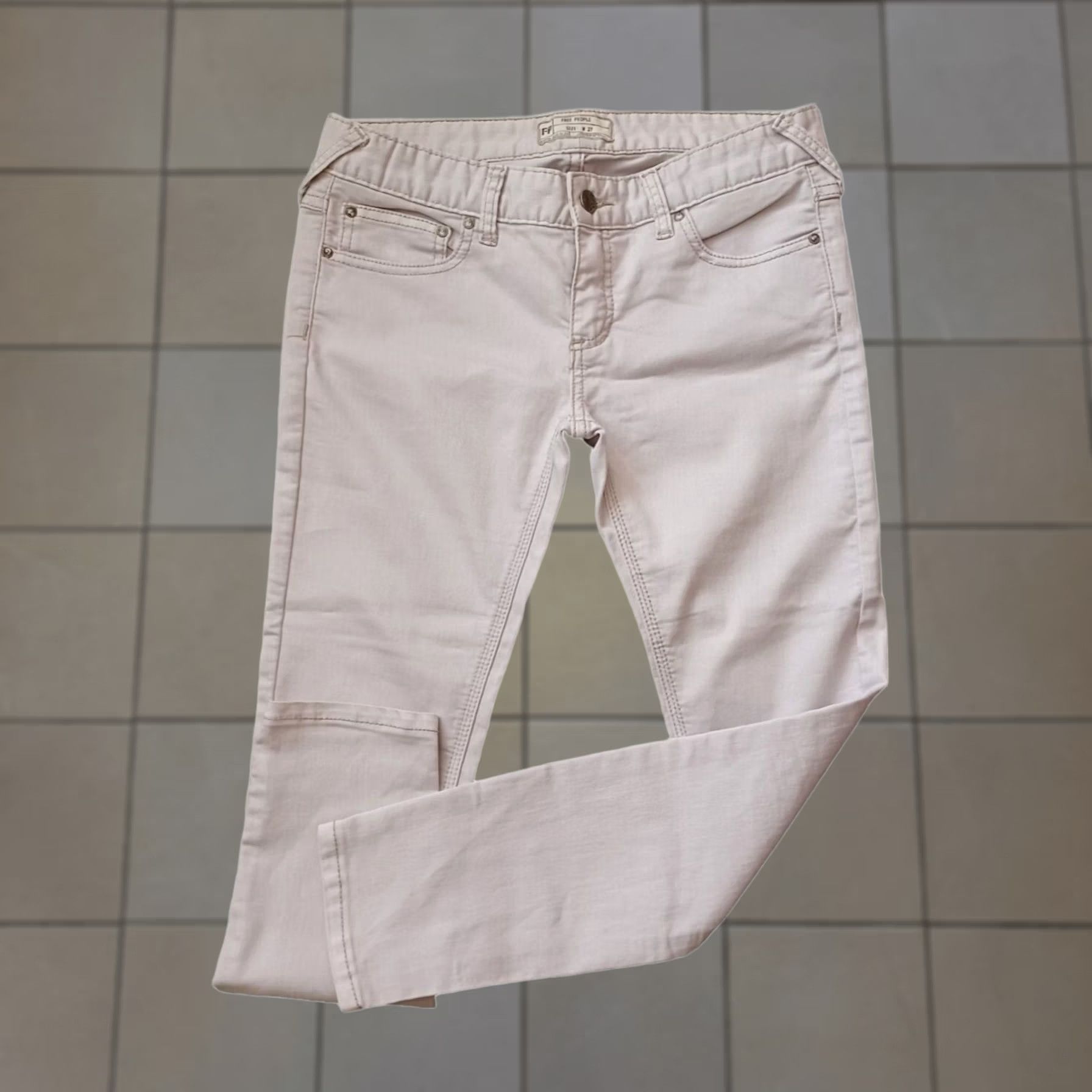 Free People Free People Jeans Womens 27 Beige Low Rise Skinny Stretch Pants Jeans Size 27" / US 4 / IT 40 - 1 Thumbnail