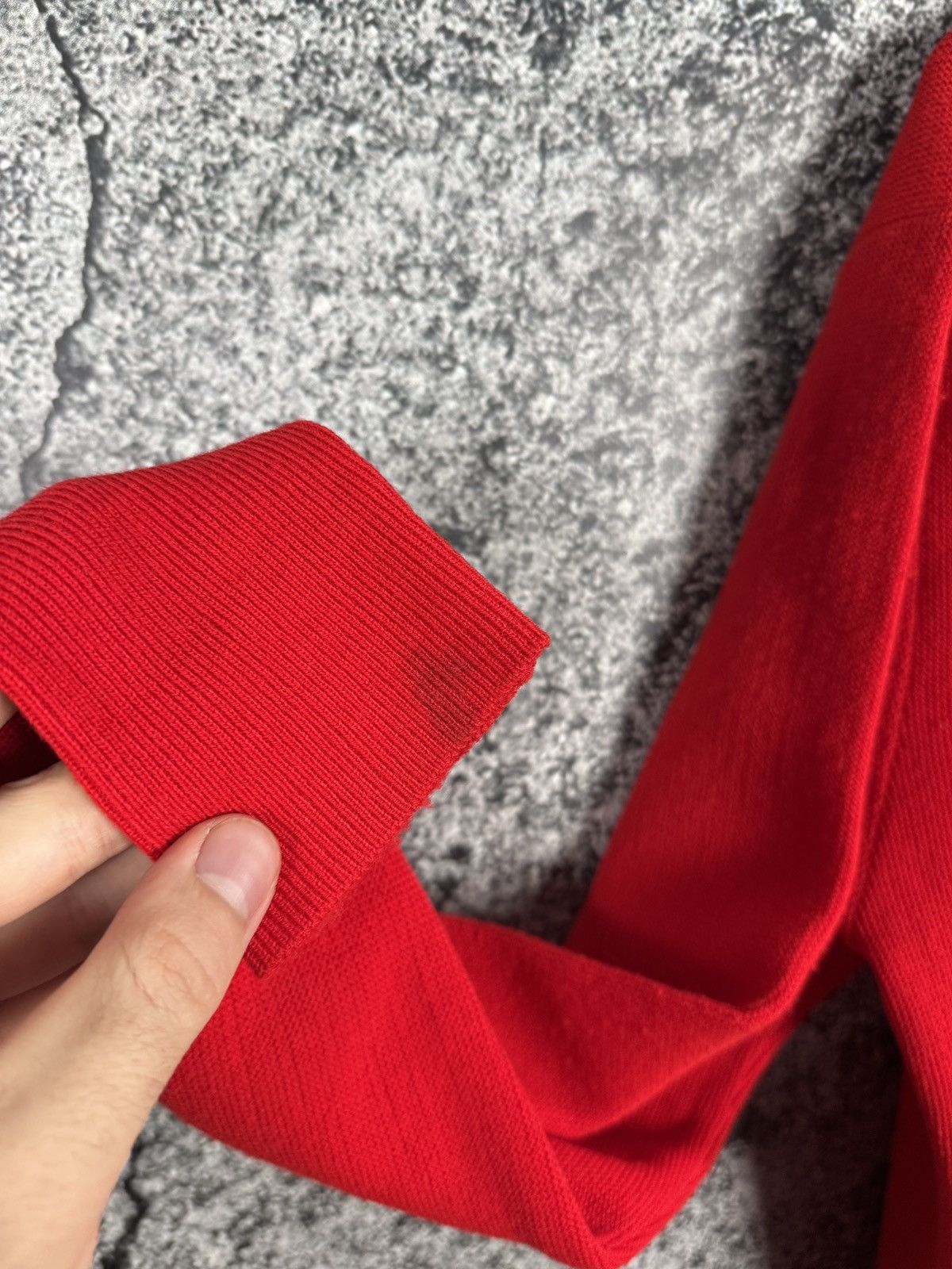 Lacoste Chemise Lacoste Vintage Red V-Neck Sweater Pullover Size 6 Size US XL / EU 56 / 4 - 15 Thumbnail