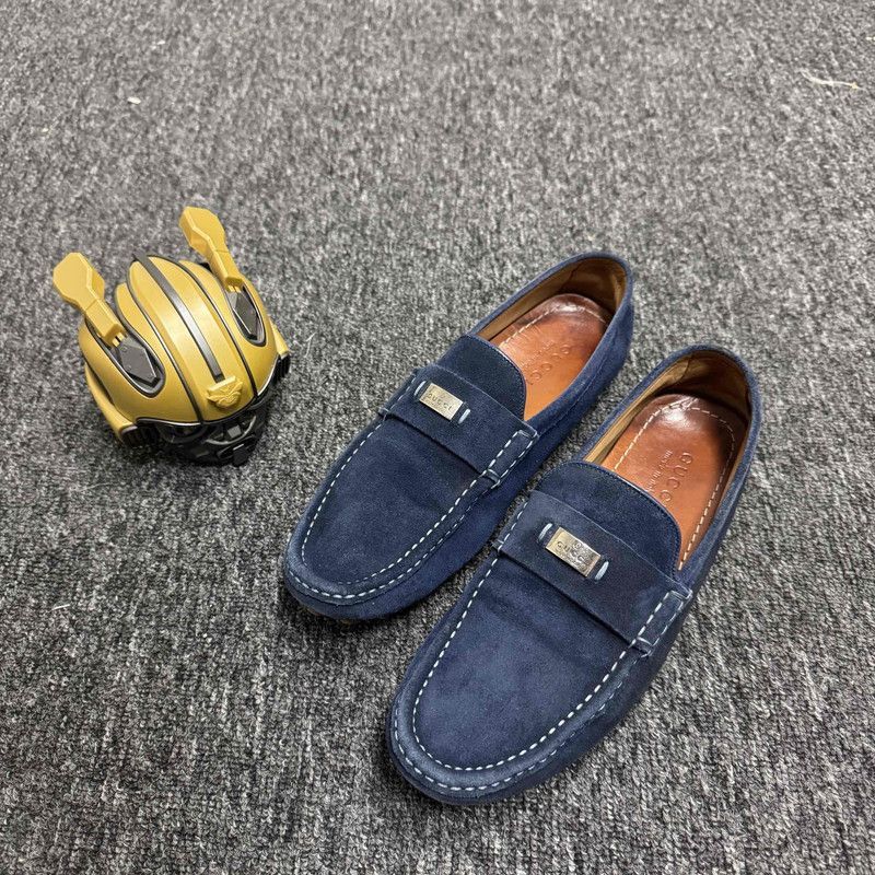 Gucci Gucci Leather Casual Loafers in Blue - Size US 9 / EU 42 - 1 Thumbnail