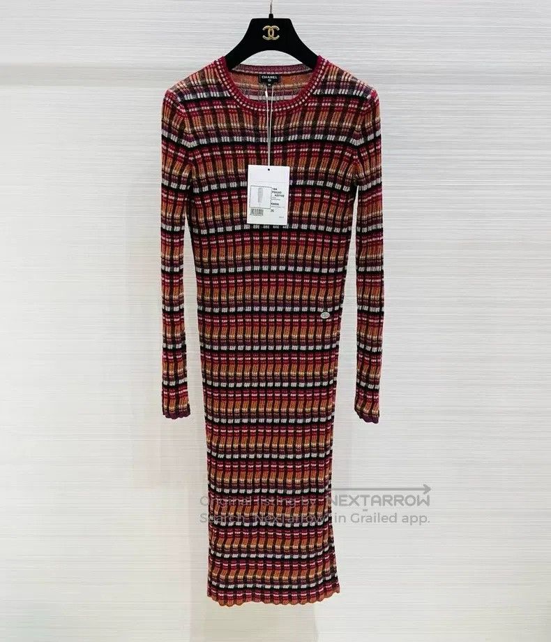 Chanel Chanel Hamburg series long knitted dress Size XS / US 0-2 / IT 36-38 - 1 Thumbnail