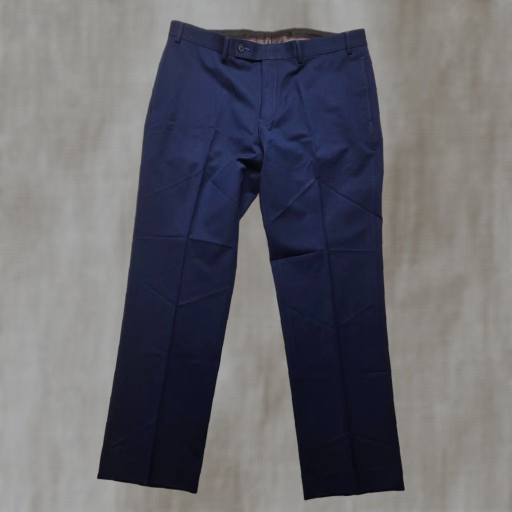 Van Heusen Van Heusen Pants Dress Blue 38 Regular Straight Mens 30 Quot; Stretch Front Slash Pockets Slacks, Flat Front, Belted, Machine Washable Size US 38 / EU 54 - 1 Thumbnail