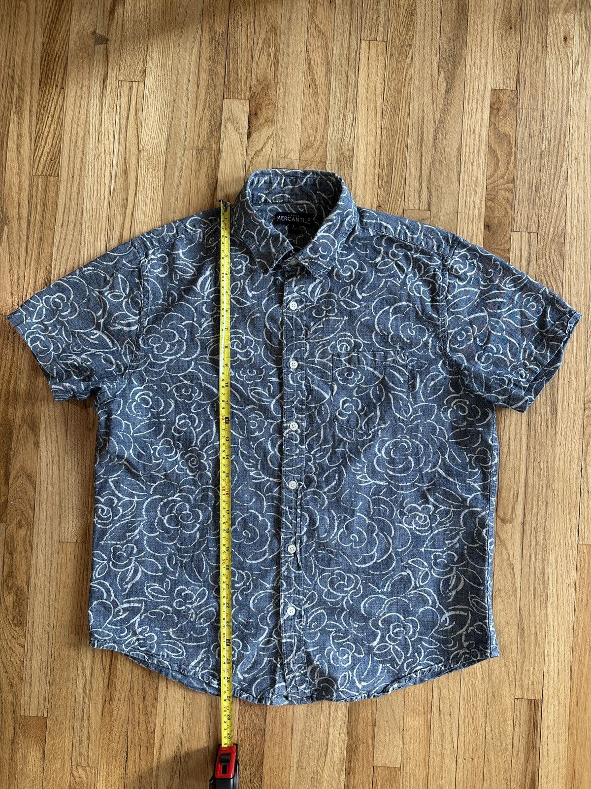 J.Crew Floral Chambray Short Sleeve Button Down Navy Jcrew Size 10 Size US L / EU 52-54 / 3 - 3 Thumbnail