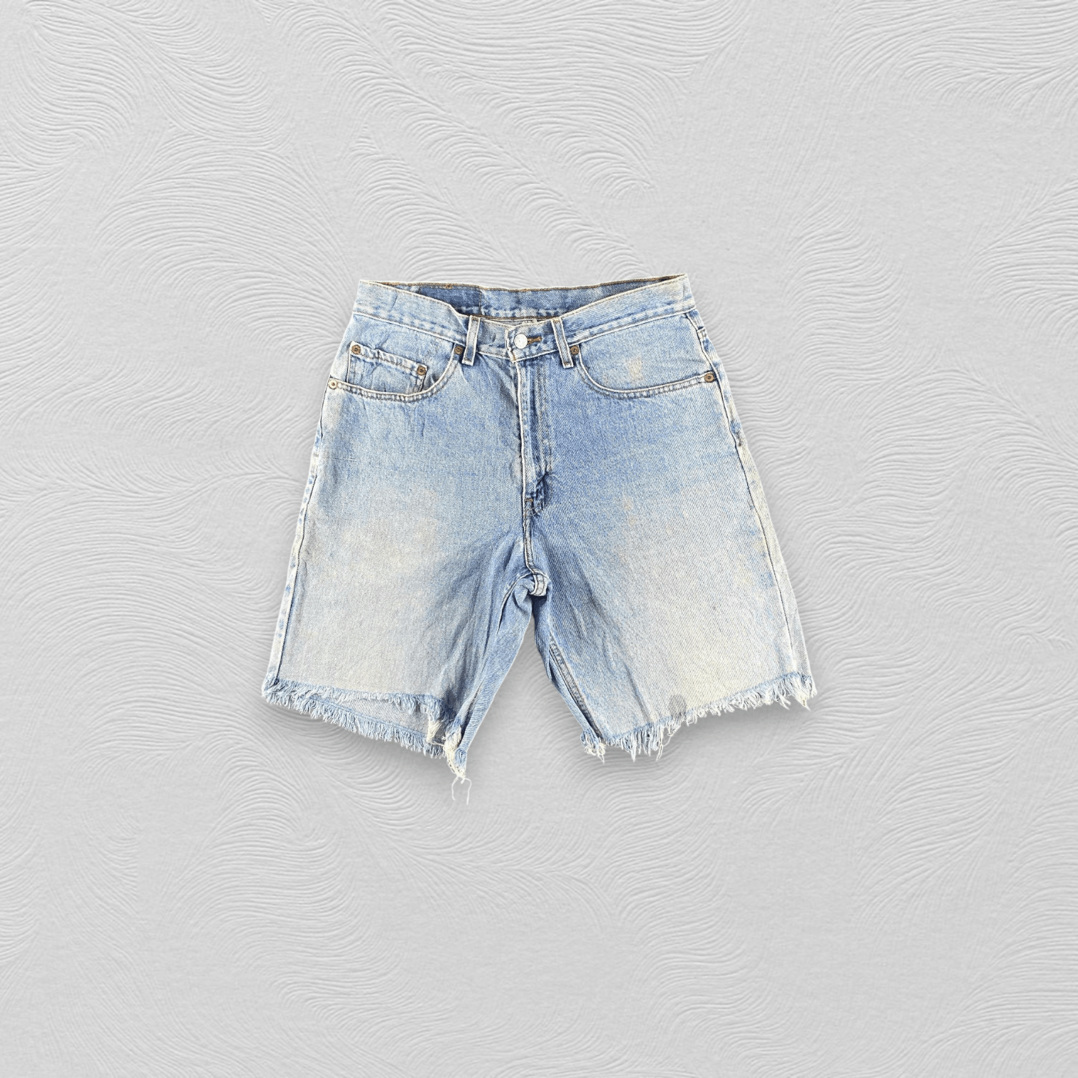 Levi's Vintage Levis 550 Jeans Faded Blue Short Pants KJ3454 Size US 32 / EU 48 - 1 Thumbnail