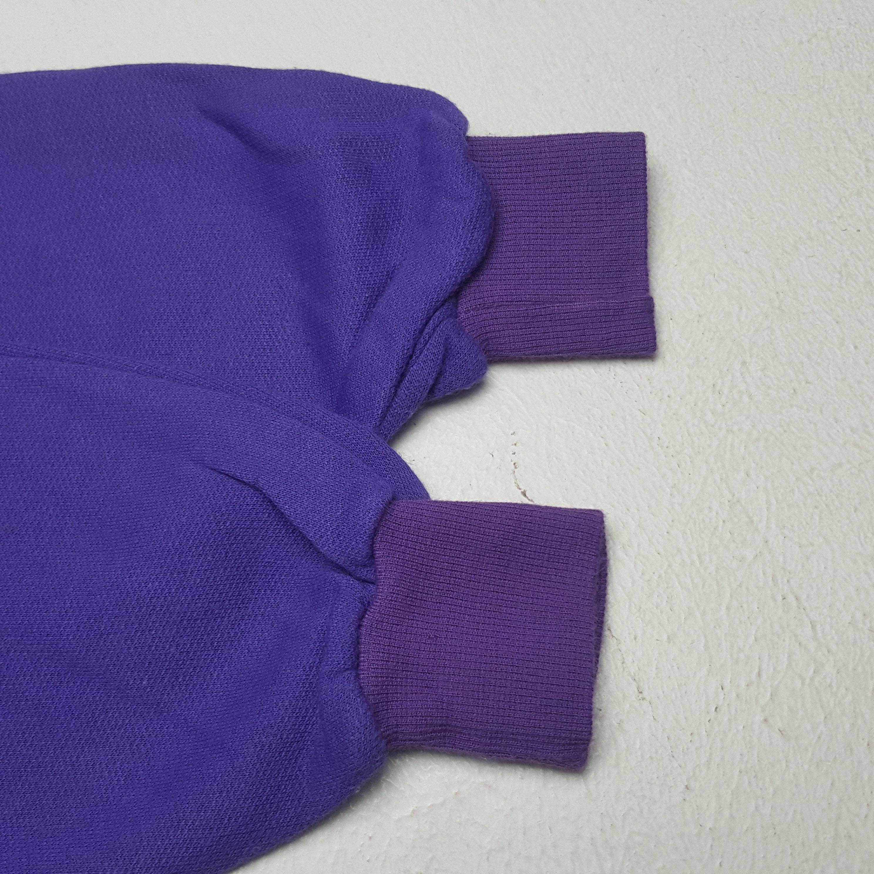 Vintage Vintage Blue Ocean Surfing Style Sweatshirt Size US L / EU 52-54 / 3 - 7 Thumbnail