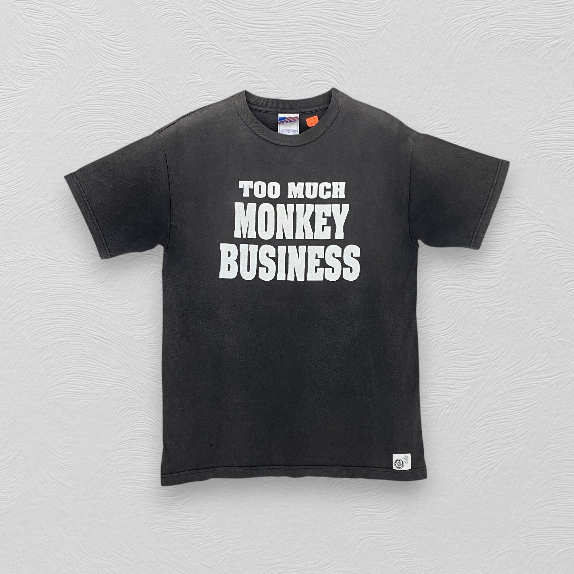 Vintage Vintage 00s Too Much Monkey Bussines TShirt - I037 Size US M / EU 48-50 / 2 - 1 Thumbnail