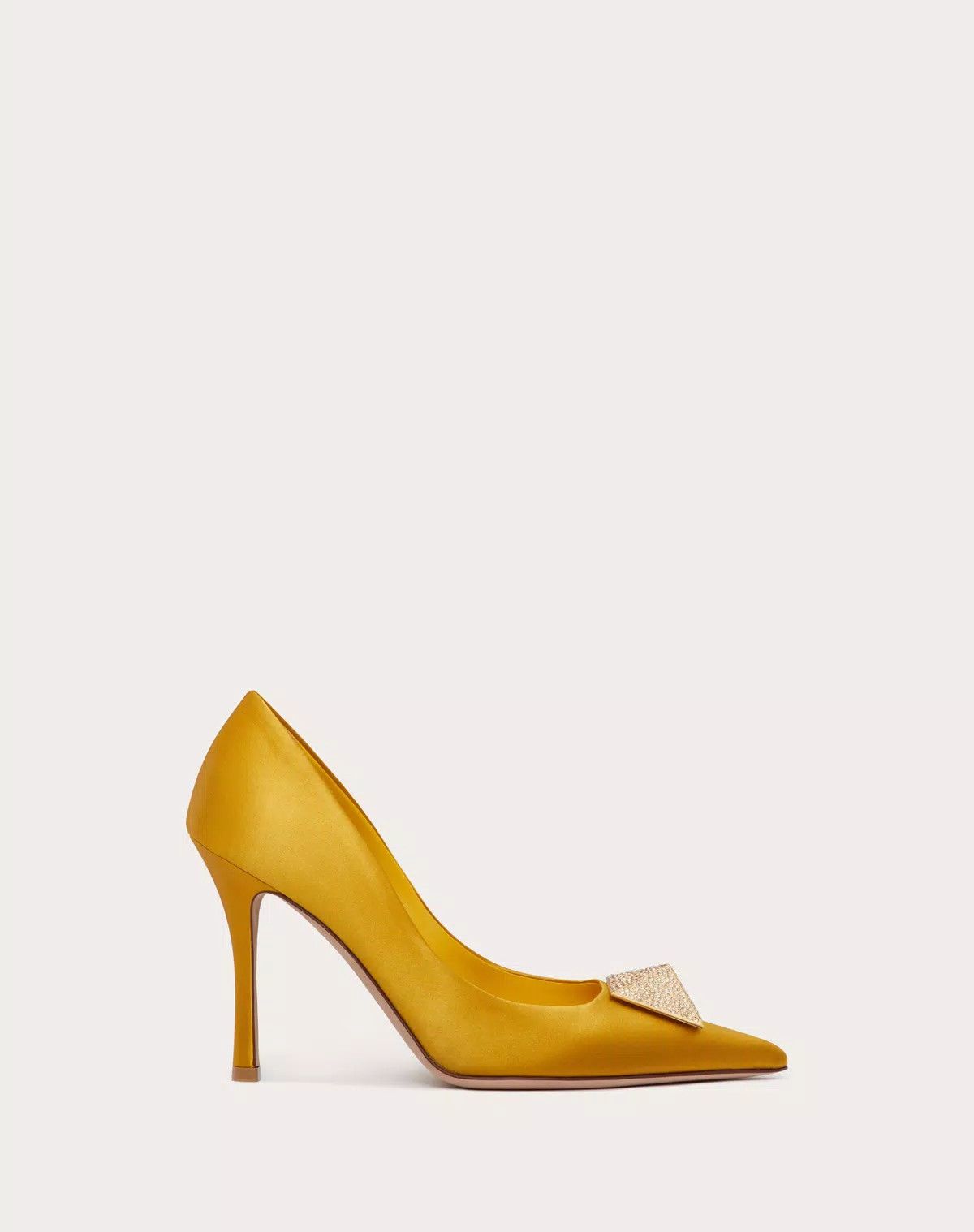 Valentino o1s1wg110426 One Stud Satin 100mm Pumps Stud Crystals Size US 8 / IT 38 - 1 Thumbnail