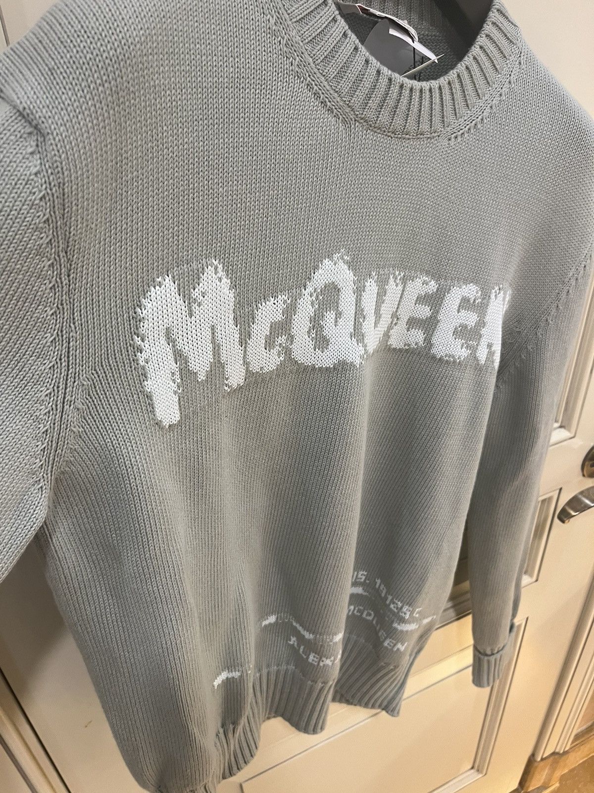 Alexander McQueen logo intarsia knit cotton sweatershirt size48 Size US M / EU 48-50 / 2 - 14 Thumbnail