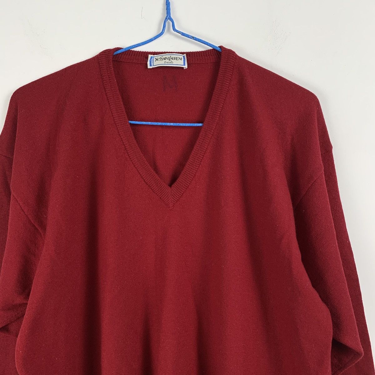 Vintage × Yves Saint Laurent Yves Saint Laurent Tricots Pour Homme Wool V-neck Sweater Size US L / EU 52-54 / 3 - 3 Thumbnail