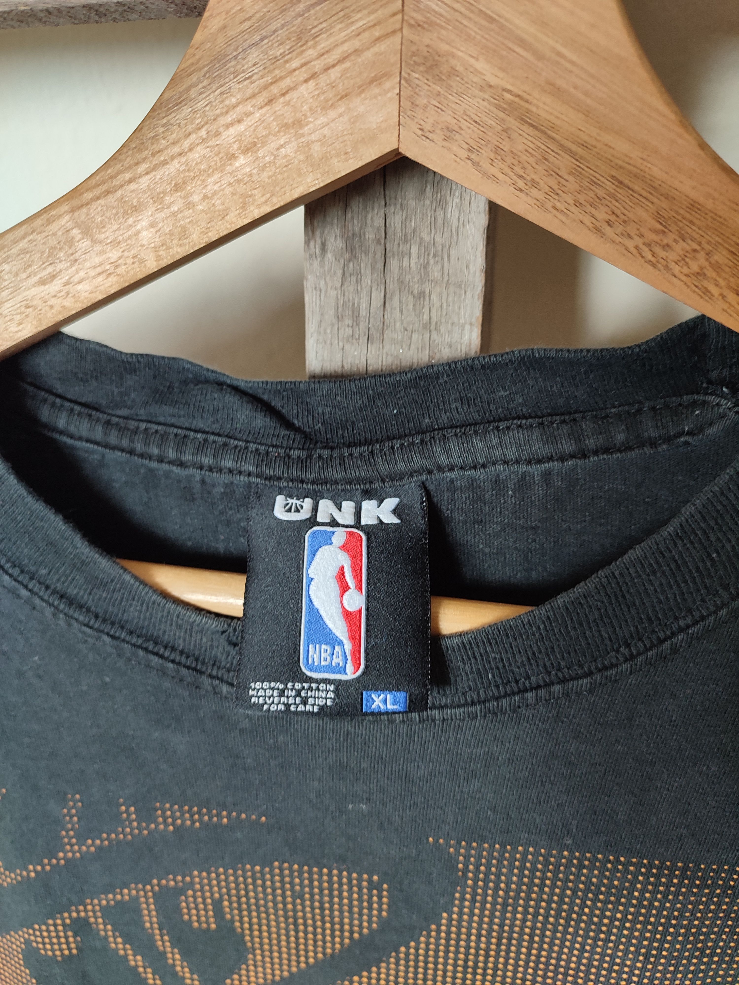 NBA Vintage NBA Miami Heat Basketball Tee Size US XL / EU 56 / 4 - 6 Thumbnail