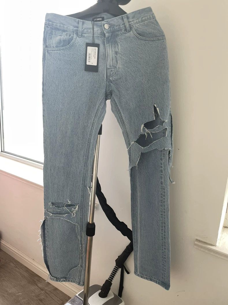 Raf Simons Raf Simons Distressed Denim Jeans Size 30- DMC Size US 30 / EU 46 - 1 Thumbnail