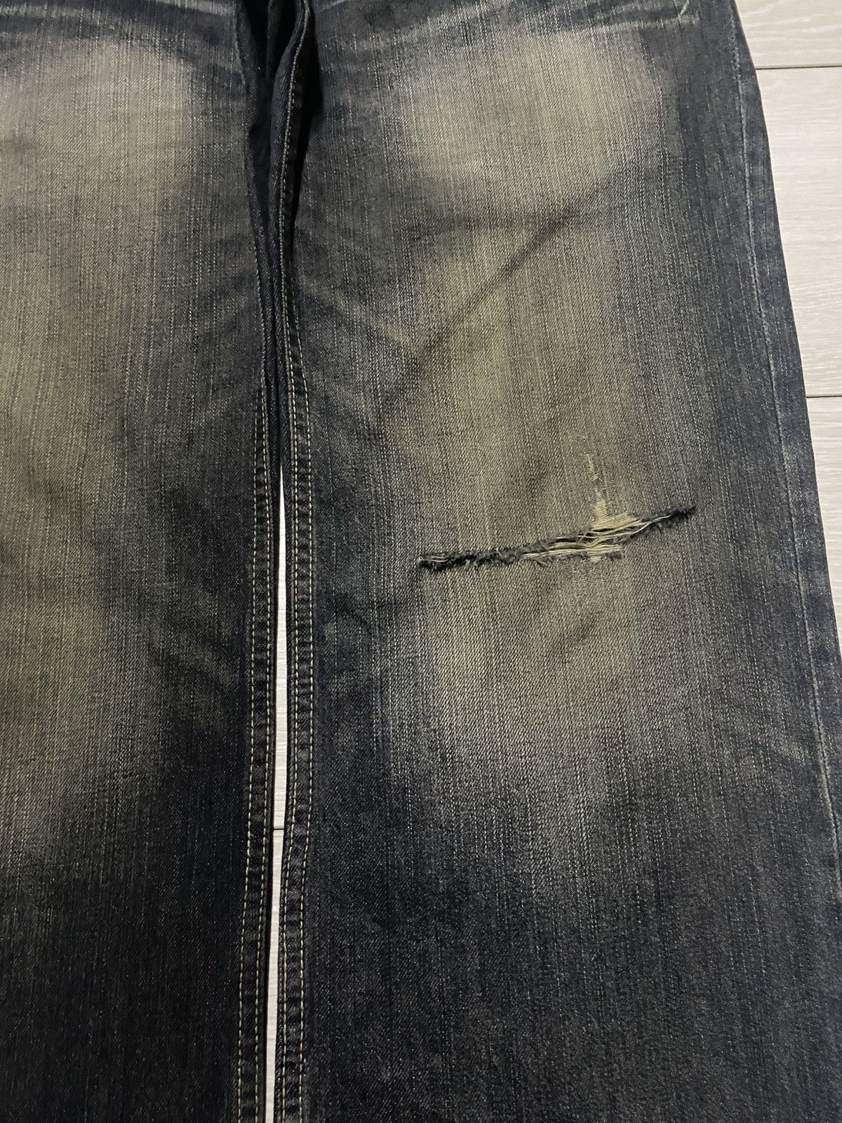 Japanese Brand Japanese Brand Memory Buckle Back Baggy Evisu Style Jeans Size US 35 - 10 Thumbnail