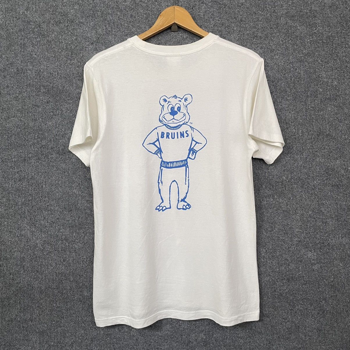 Vintage Vintage 90s UCLA Bruins T Shirt Size US M / EU 48-50 / 2 - 4 Thumbnail