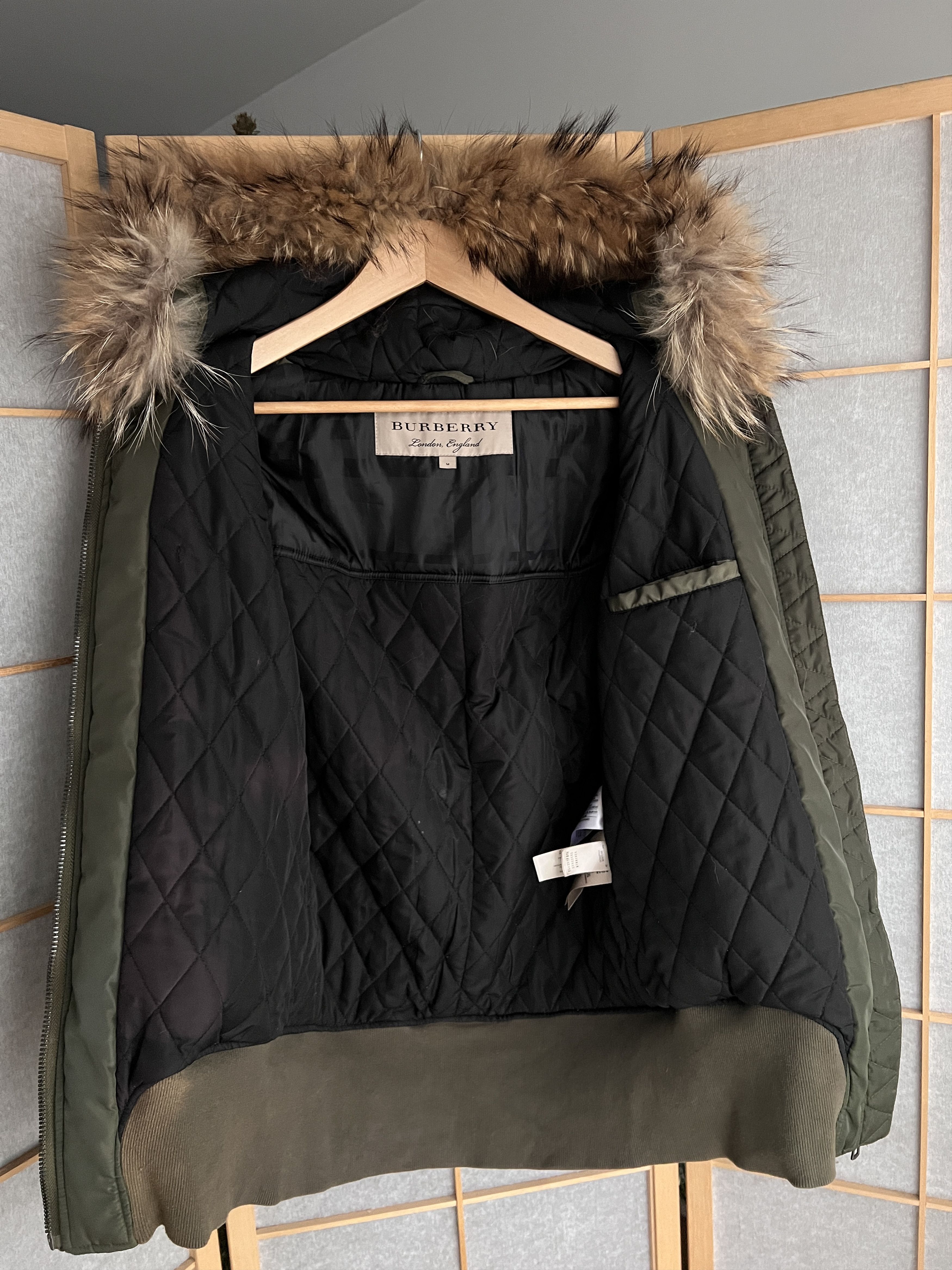 Burberry Burberry vintage faux fur hood bomber jacket avant garde y2k Size M / US 6-8 / IT 42-44 - 15 Thumbnail