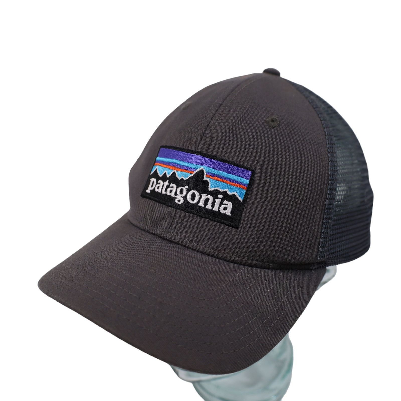 Patagonia Patagonia Classic Logo Mesh Low Pro Trucker Hat Size ONE SIZE - 1 Thumbnail