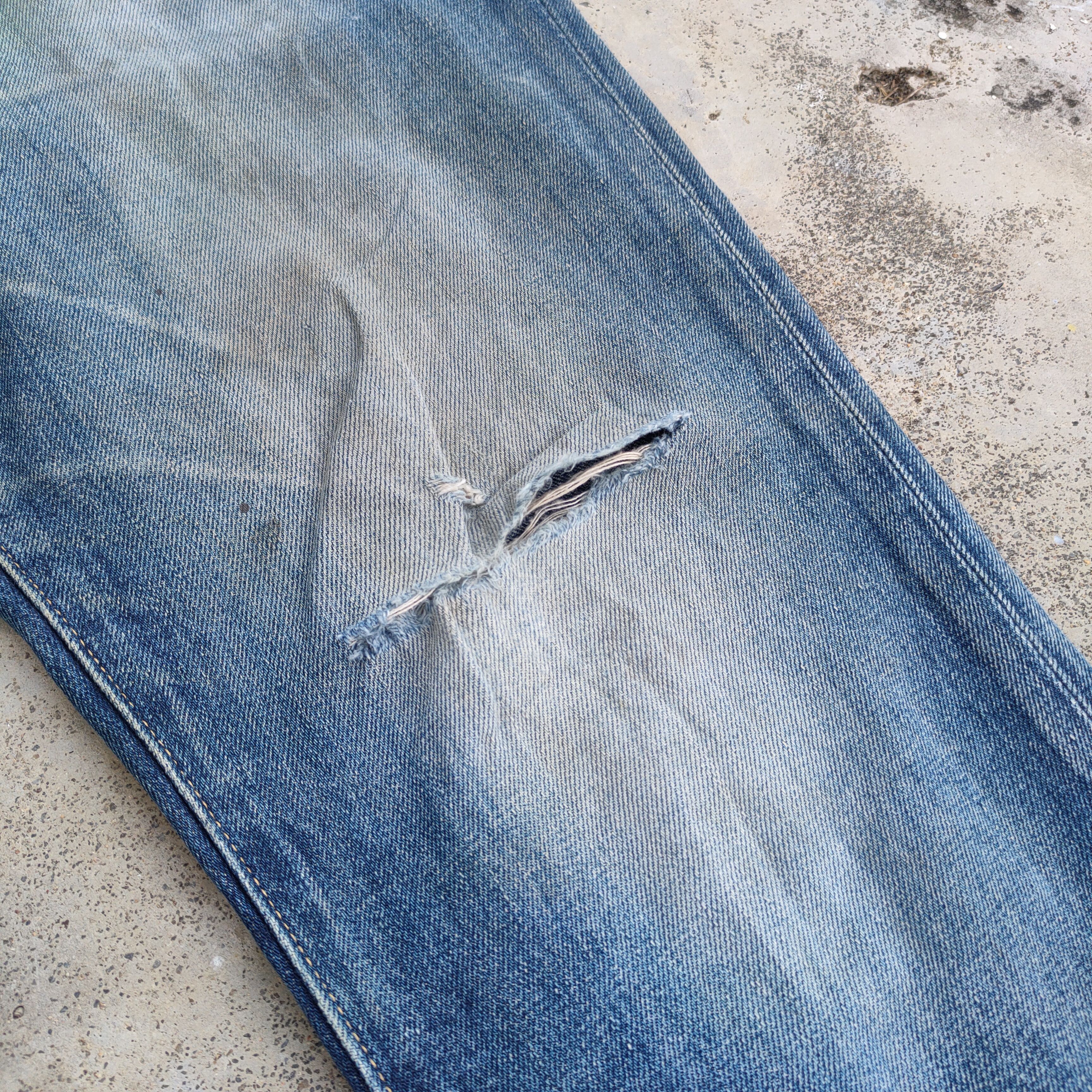 Edwin Vintage Edwin faded distressed jeans denim pants Size US 34 / EU 50 - 6 Thumbnail