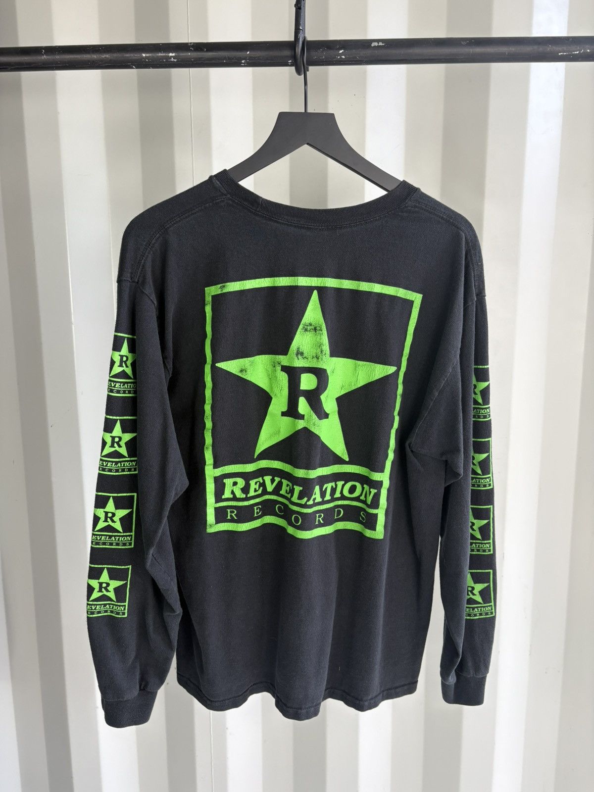 Band Tees Thrashed Revelation Record Faded Distressed Shirt ERD GRUNGE Size US L / EU 52-54 / 3 - 1 Thumbnail