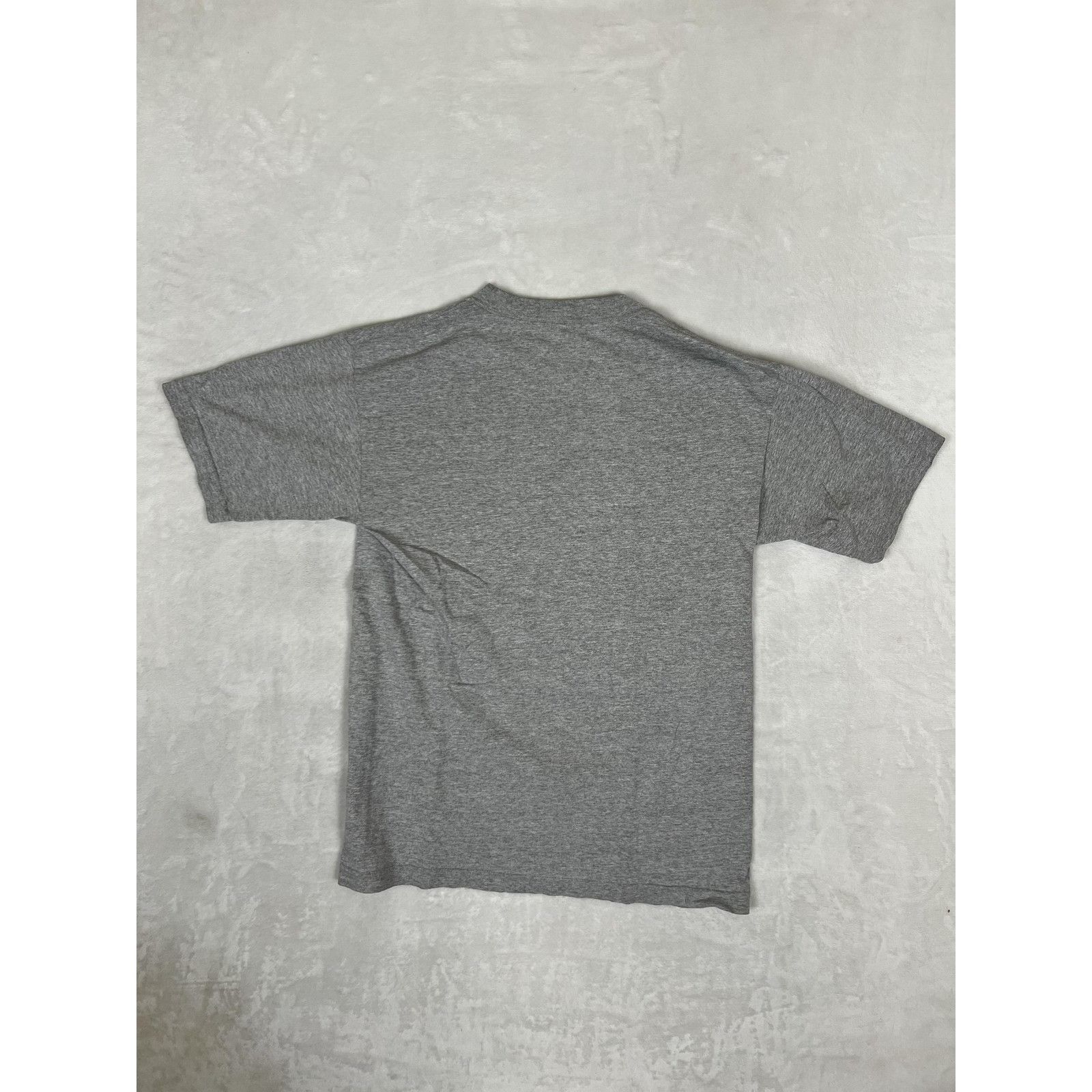 Mossimo Vintage Mossimo T-Shirt Mens Medium Ghost Print Gray Graphic Size US M / EU 48-50 / 2 - 7 Thumbnail