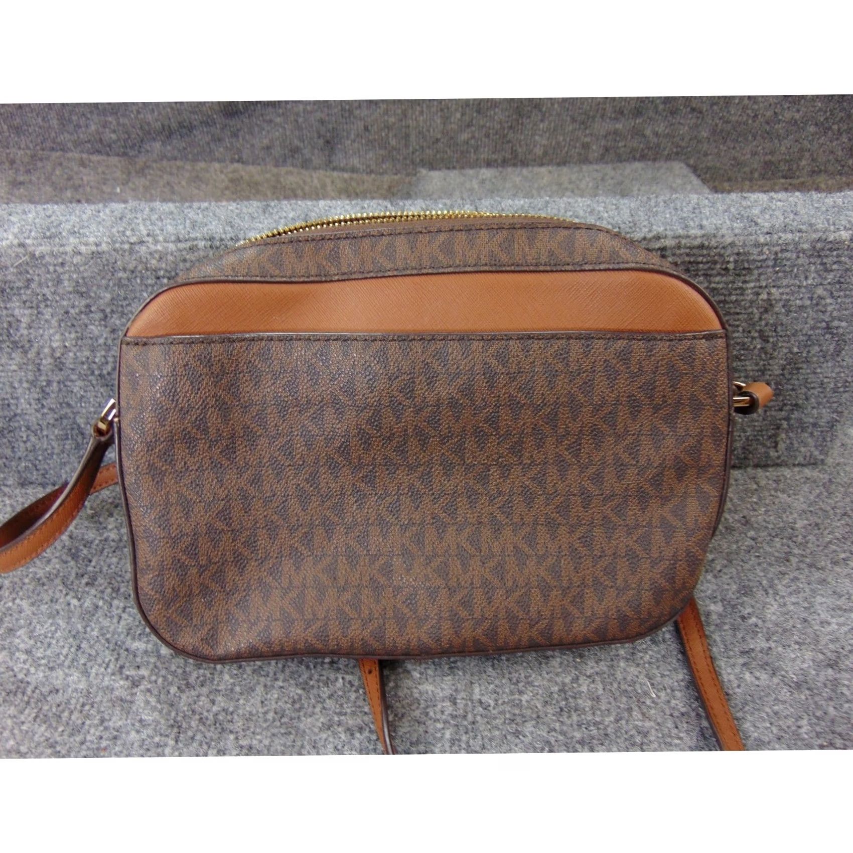 Michael Kors Michael Kors Jet Set Brown Monogram Crossbody Bag Chain Accent 35S1GTTC9B Size ONE SIZE - 6 Thumbnail