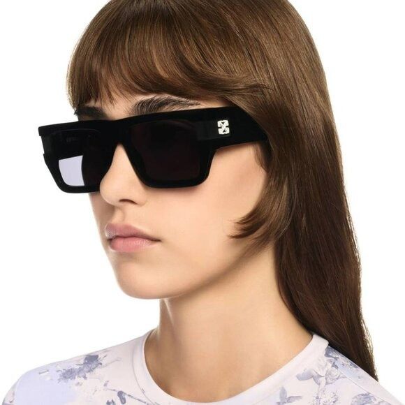 Off-White Off-White OERI149 CHESTER 0945 Sunglasses Grey Square Frame Size ONE SIZE - 3 Thumbnail