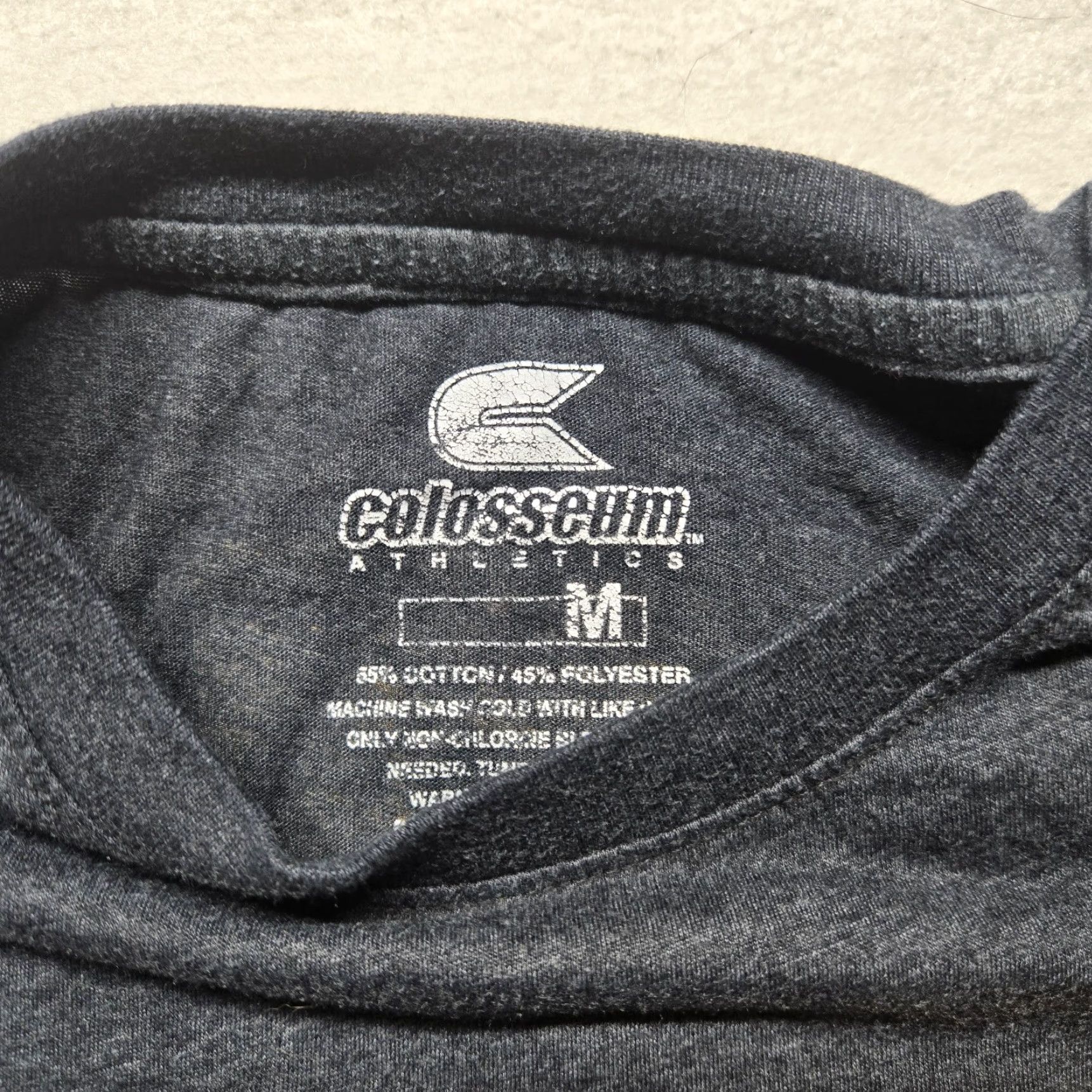 Vintage Colosseum Iowa Hawkeyes Long Sleeve T-Shirt Adult Medium Gray Sports Logo Cotton Blend All Seasons Men Size US M / EU 48-50 / 2 - 2 Thumbnail