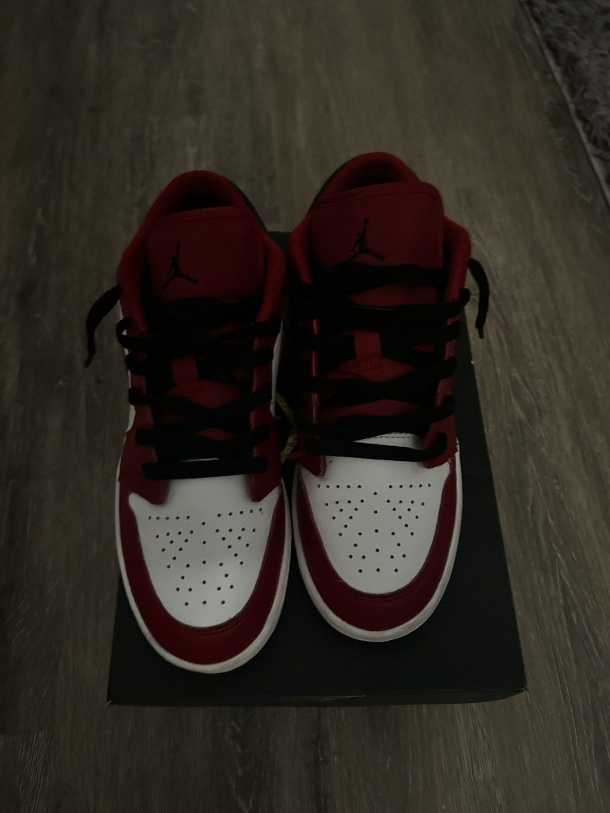 Jordan Brand jordan 1 low reverse black toe Size US 6.5 / EU 39-40 - 1 Thumbnail