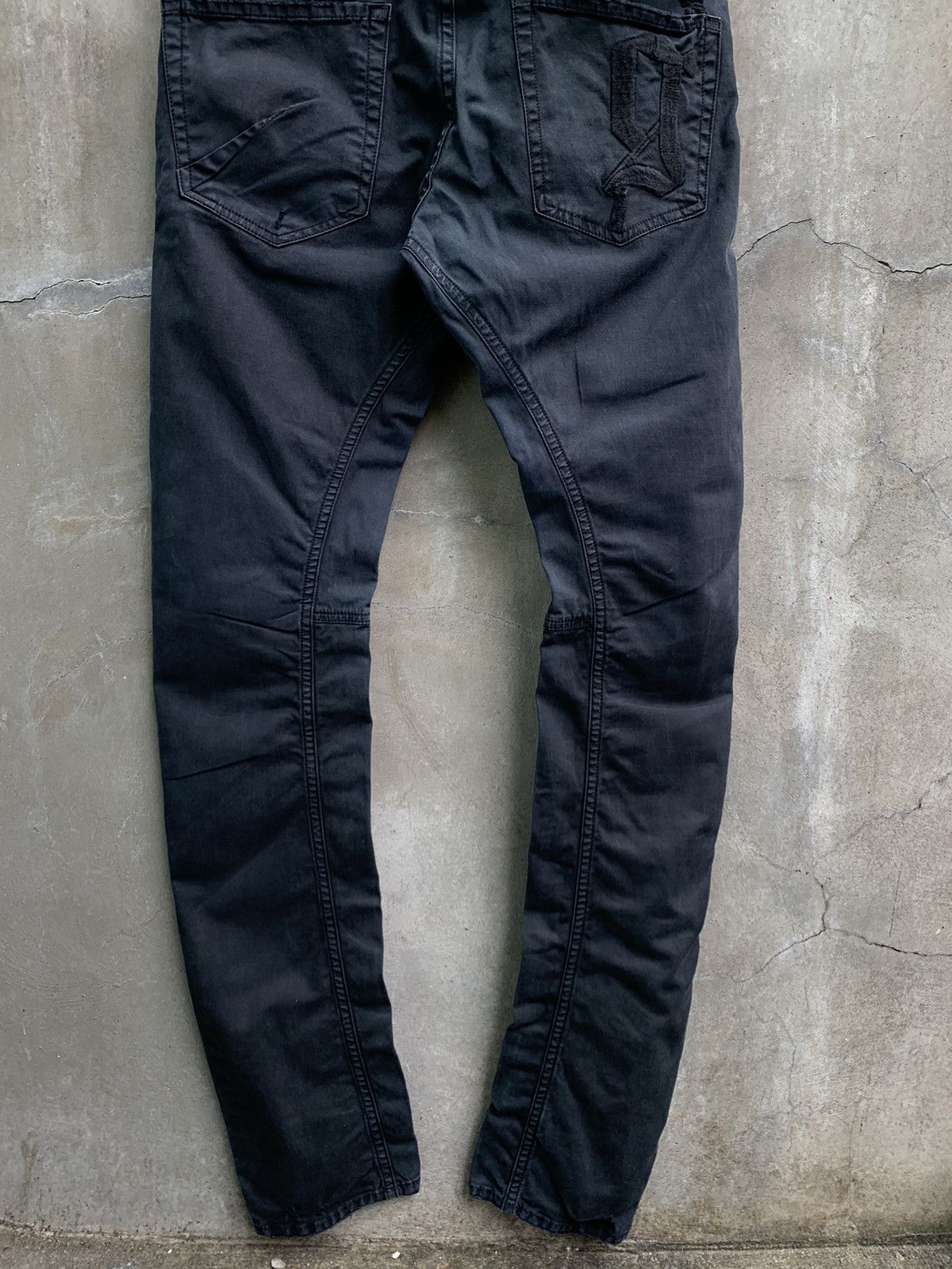 John Galliano Banana Cut Distressed Pants Size US 30 / EU 46 - 7 Thumbnail