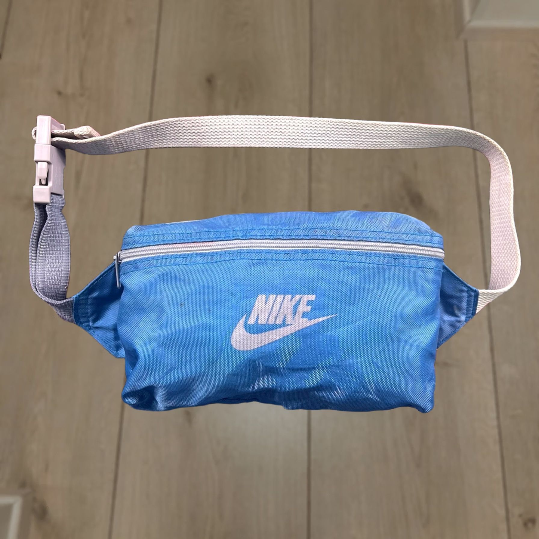 Nike Vintage 90's Nike Center Swoosh bag backpack unisex one size