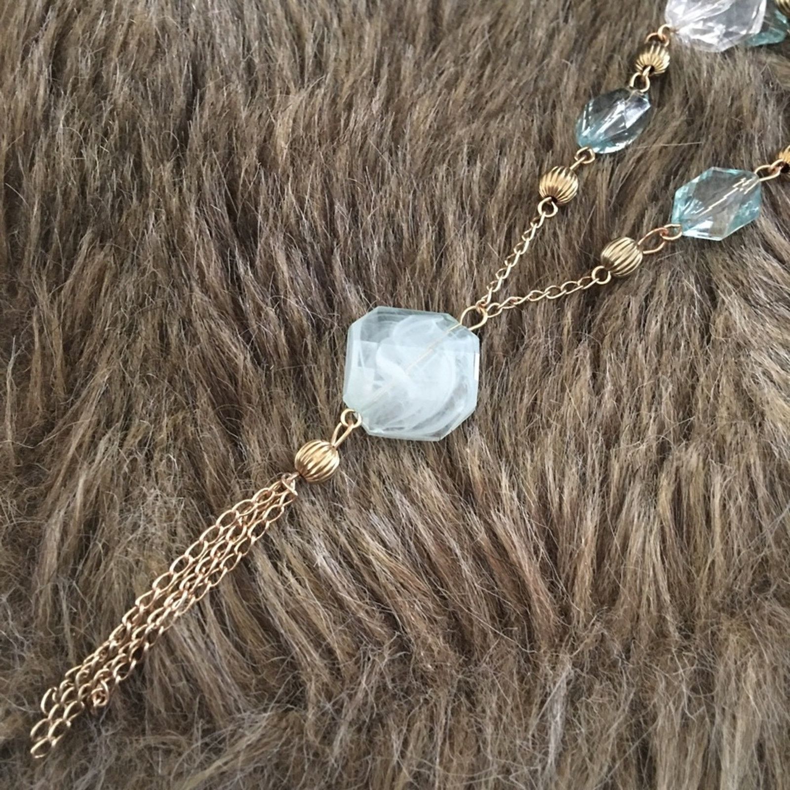 Vintage Vintage plastic beaded gold tone chain necklace Size ONE SIZE - 7 Thumbnail