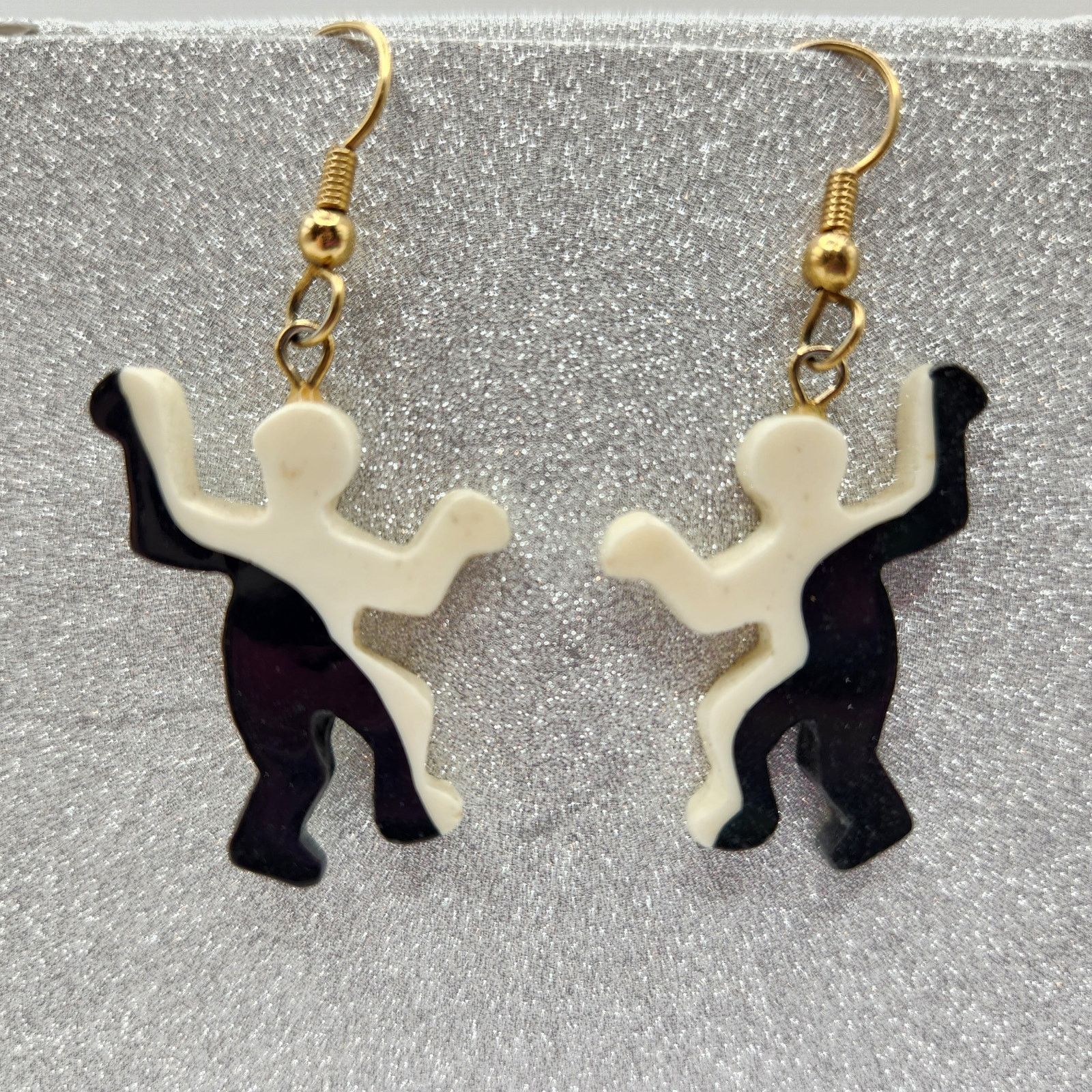 Other Black and White Abstract Figure Earrings Hook Dangle 2" Size ONE SIZE - 4 Thumbnail