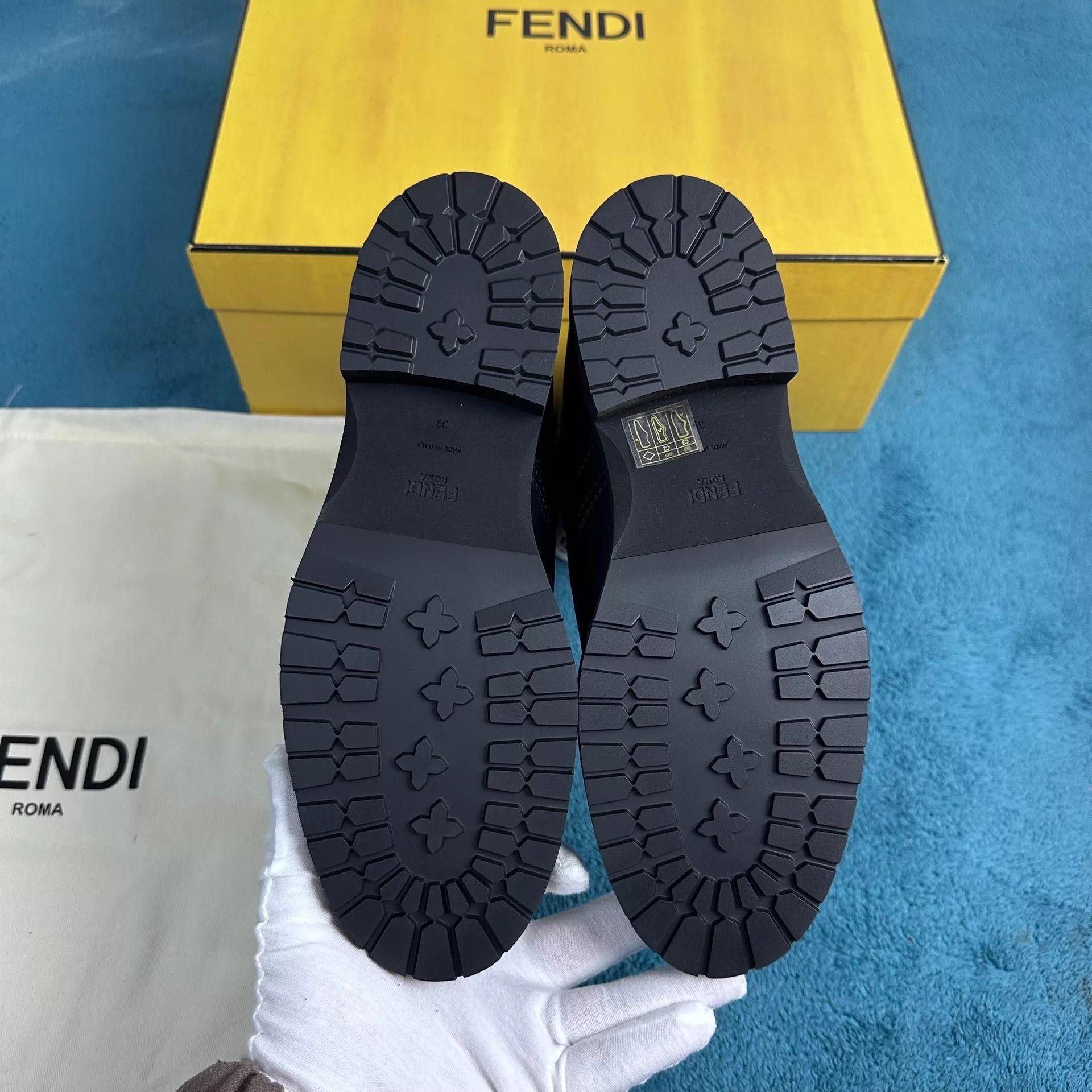 Fendi Fendi Rockoko Black Martin Boots 39 Size US 8.5 / IT 38.5 - 5 Thumbnail