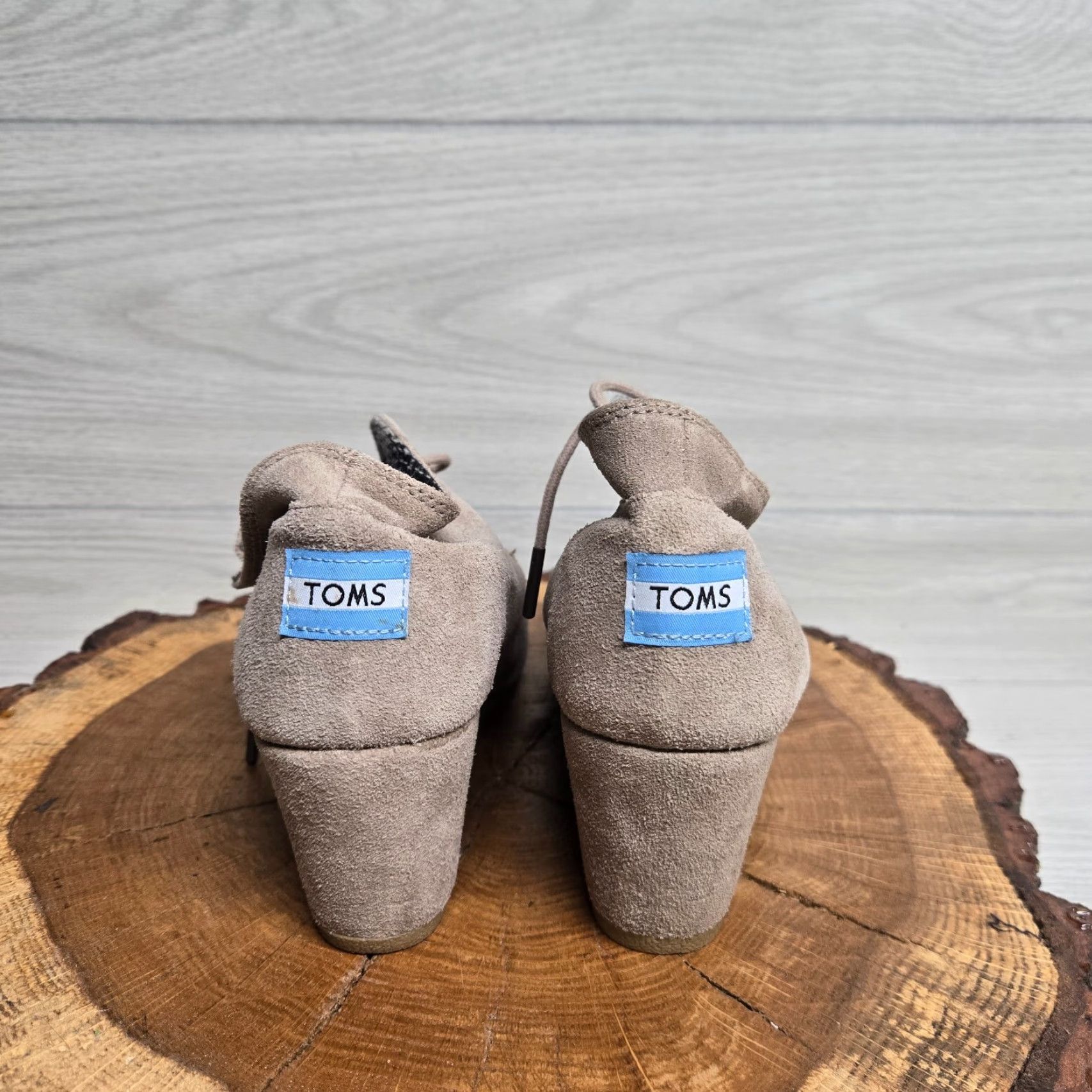 Toms TOMS Boots Womens 7.5 Desert Bootie Wedge Brown Suede Lace Up Ankle Top 300115 Size M / US 6-8 / IT 42-44 - 4 Thumbnail